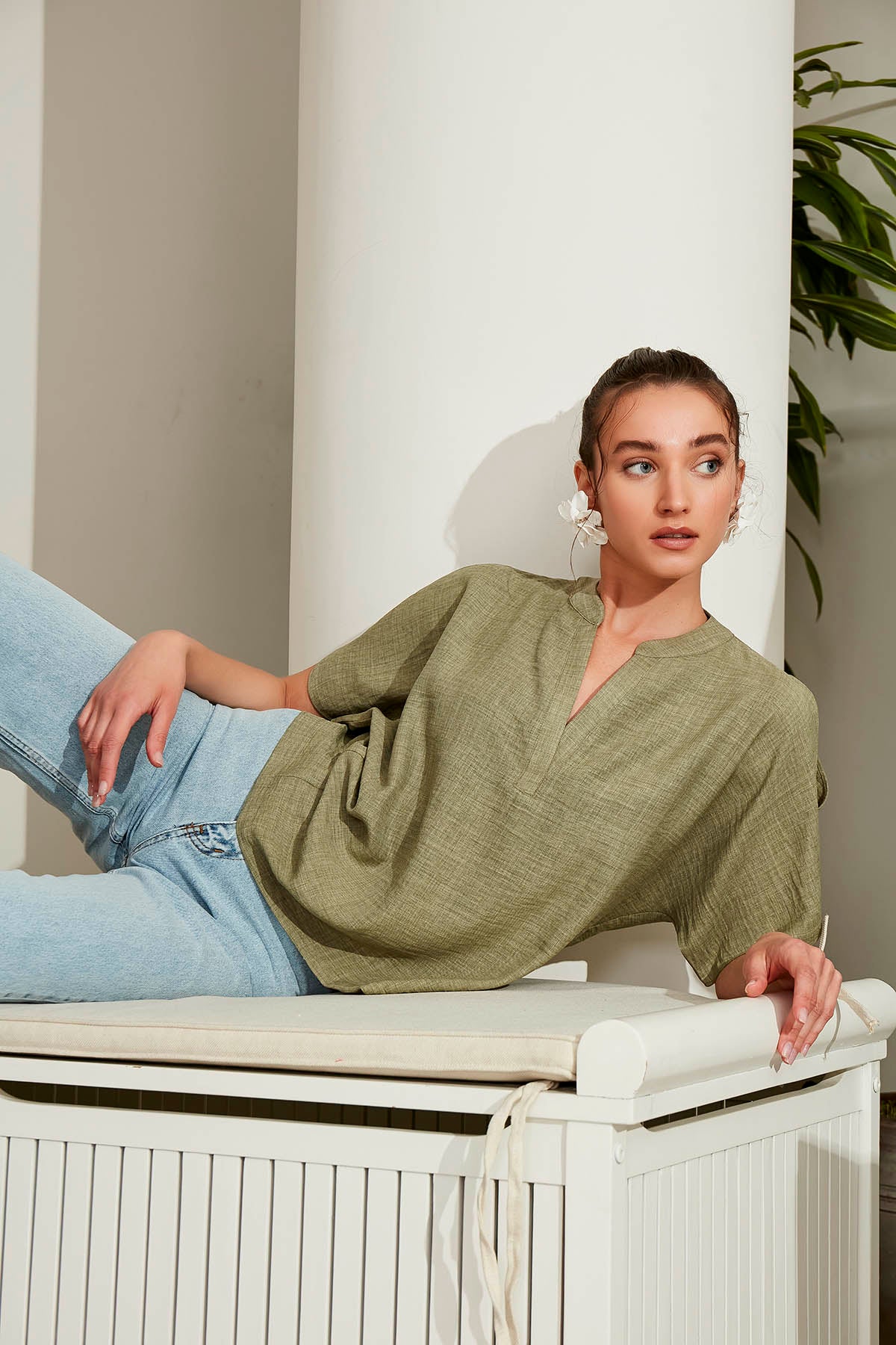 JUDGE COLLAR BLOUSE