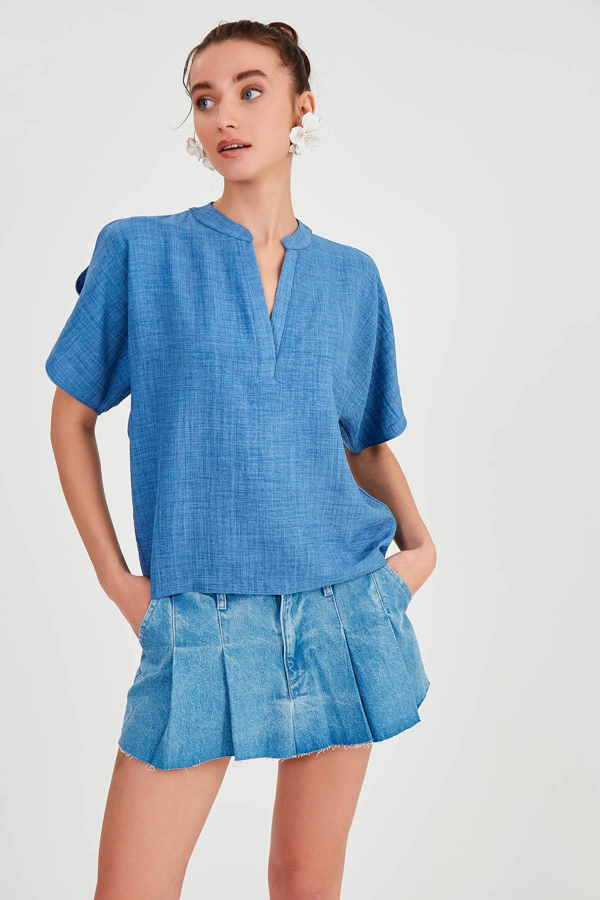 JUDGE COLLAR BLOUSE