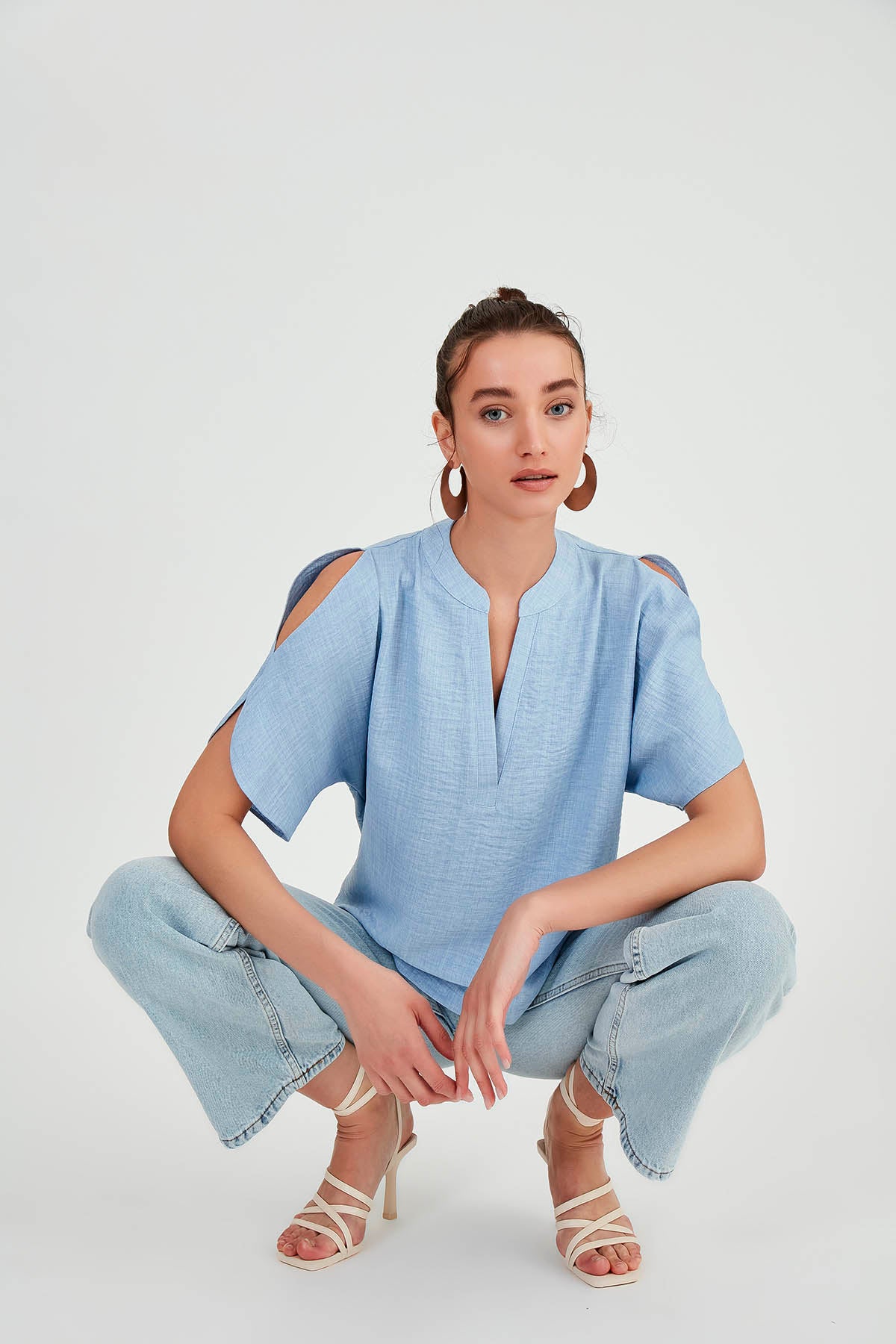 JUDGE COLLAR BLOUSE