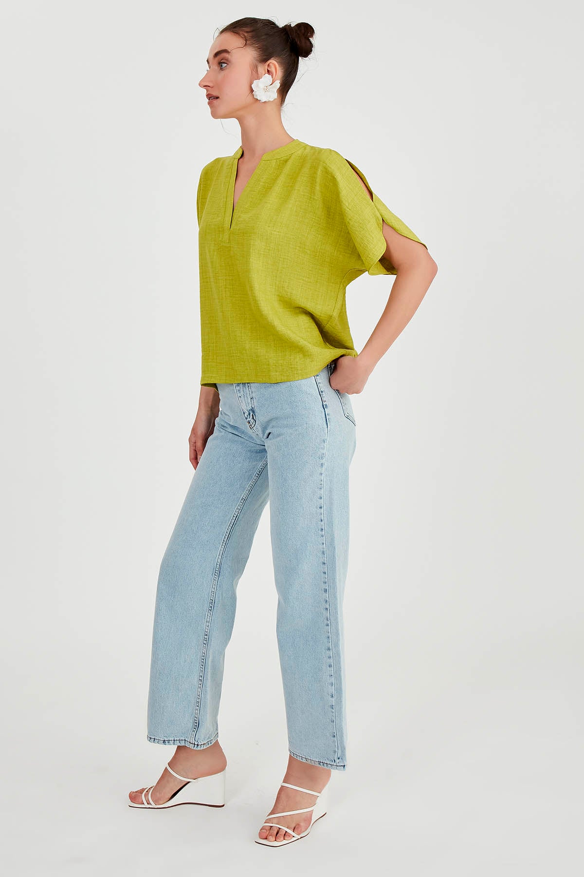JUDGE COLLAR BLOUSE