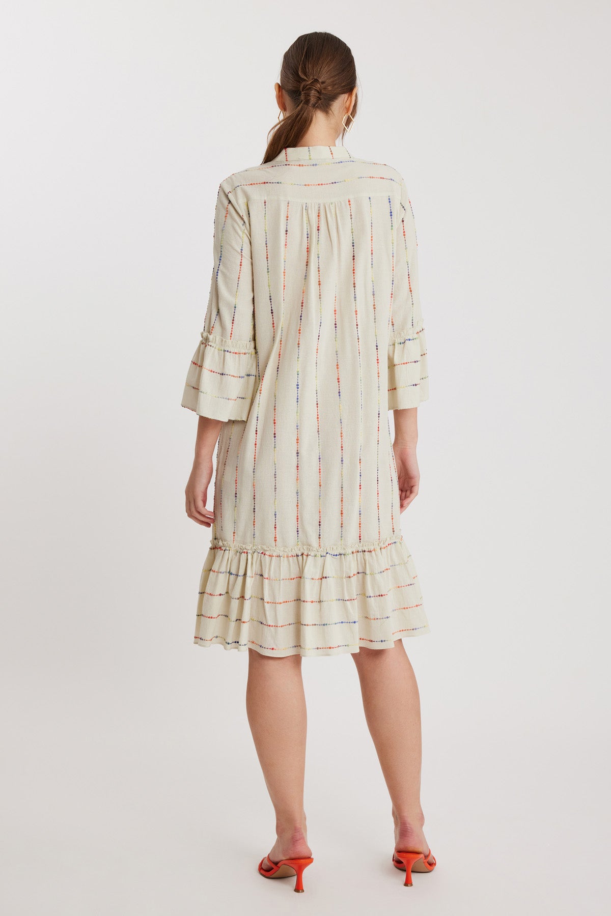 JUDGE COLLAR WITH SLEEVE AND SKIRT TIP FRILL DETAILED DRESS