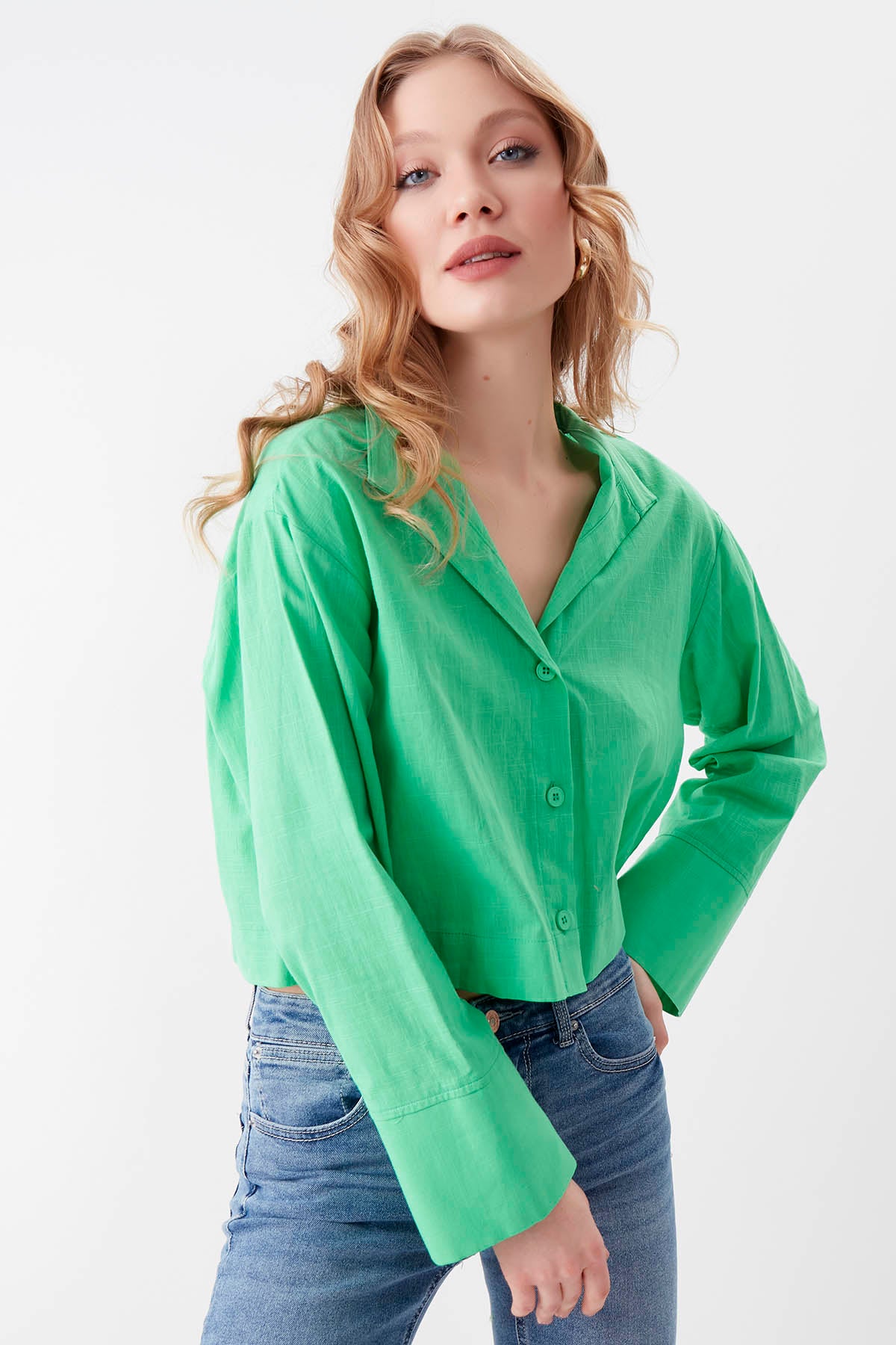VISCOSE FLAX CROP SHIRT WITH BUTTONS