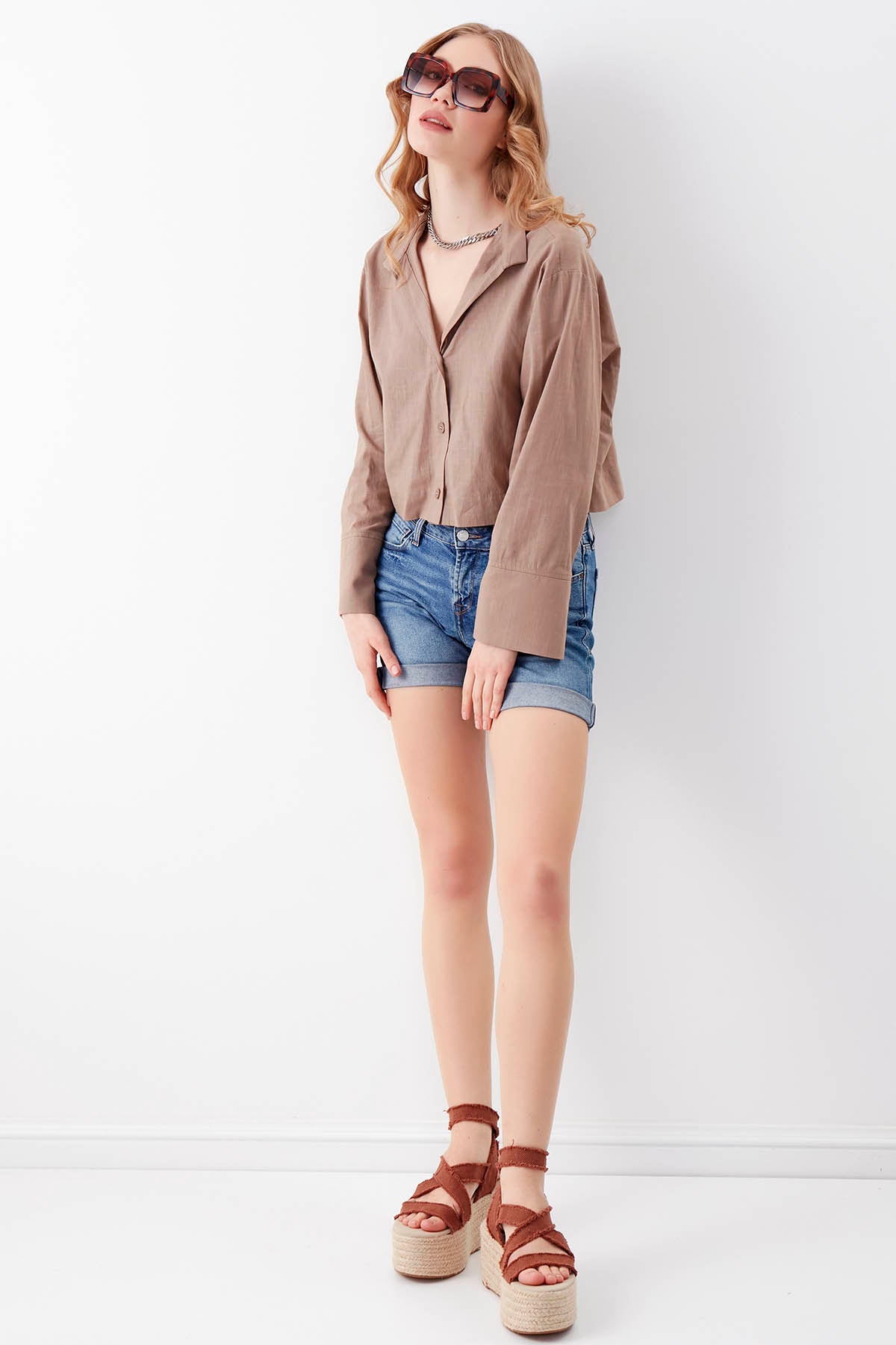 VISCOSE FLAX CROP SHIRT WITH BUTTONS