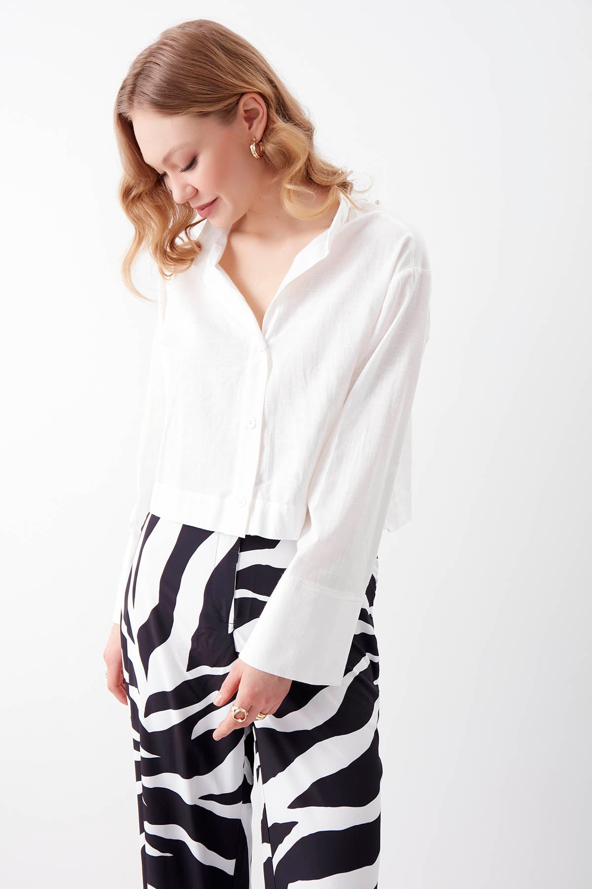 VISCOSE FLAX CROP SHIRT WITH BUTTONS