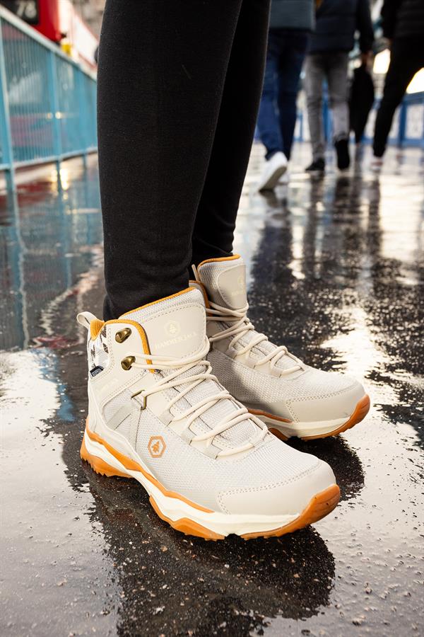 Waldo Waterproof Sand Outdoor Women's Boots