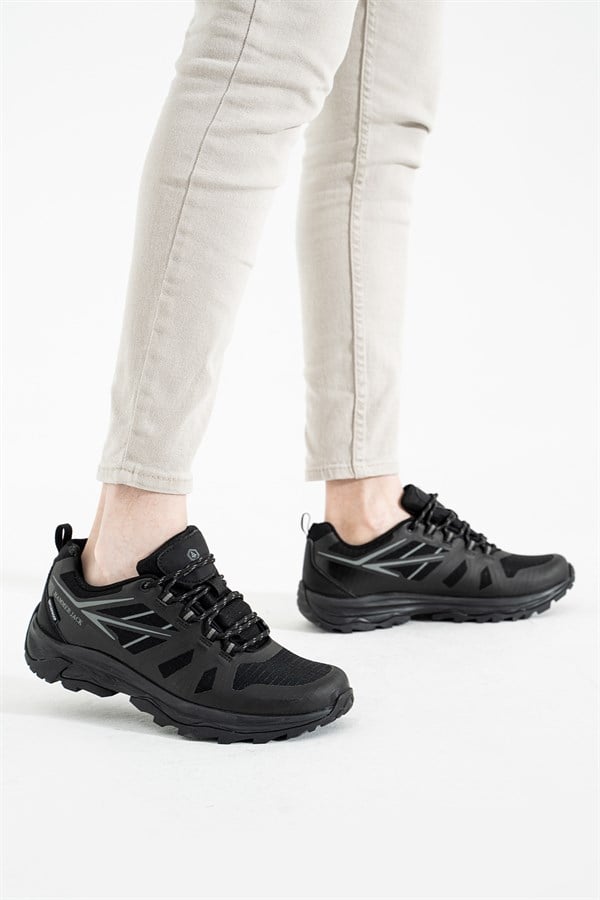 Men's Outdoor Shoes