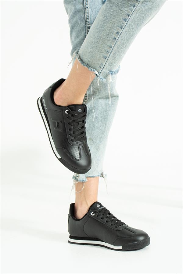 Pico Black Unisex Athletic Shoes