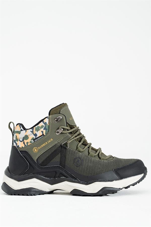 Hammer Jack boots with a waterproof feature