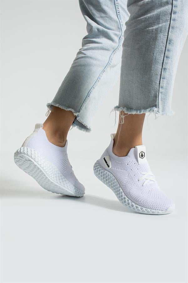 Hammerjack White Women's Athletic Shoes