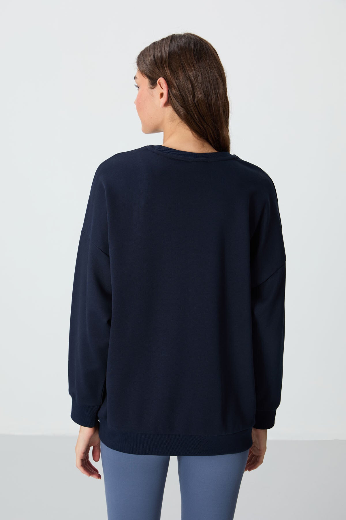 Indigo Compact Cotton Thick Smooth Textured O Collar Oversize Fit Women's Sweatshirt - 97288