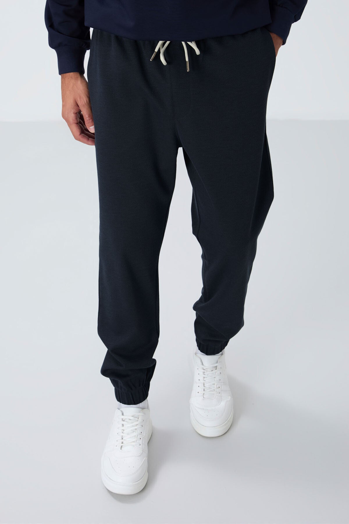 Indigo Textured Surface Standard Fit Men's Tracksuit Bottom - 82156
