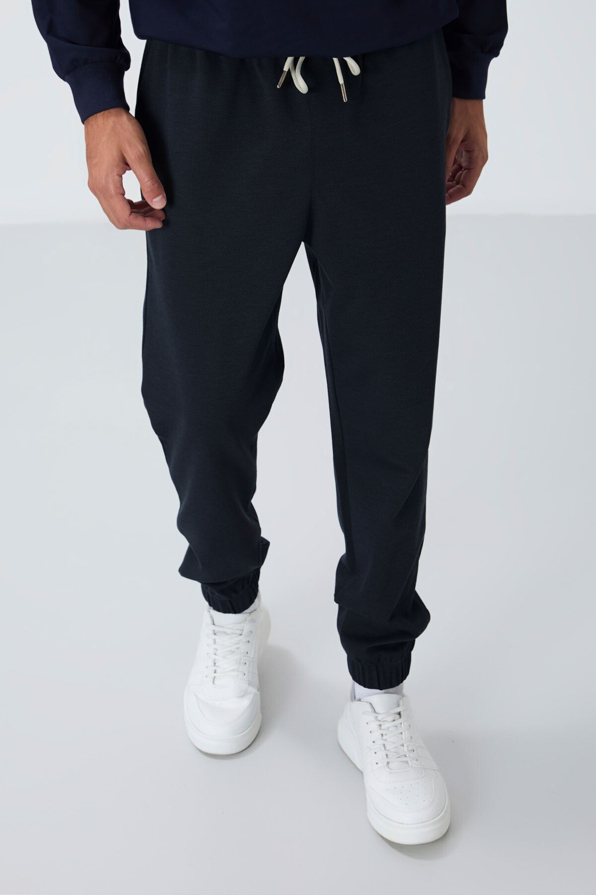 Indigo Textured Surface Standard Fit Men's Tracksuit Bottom - 82156