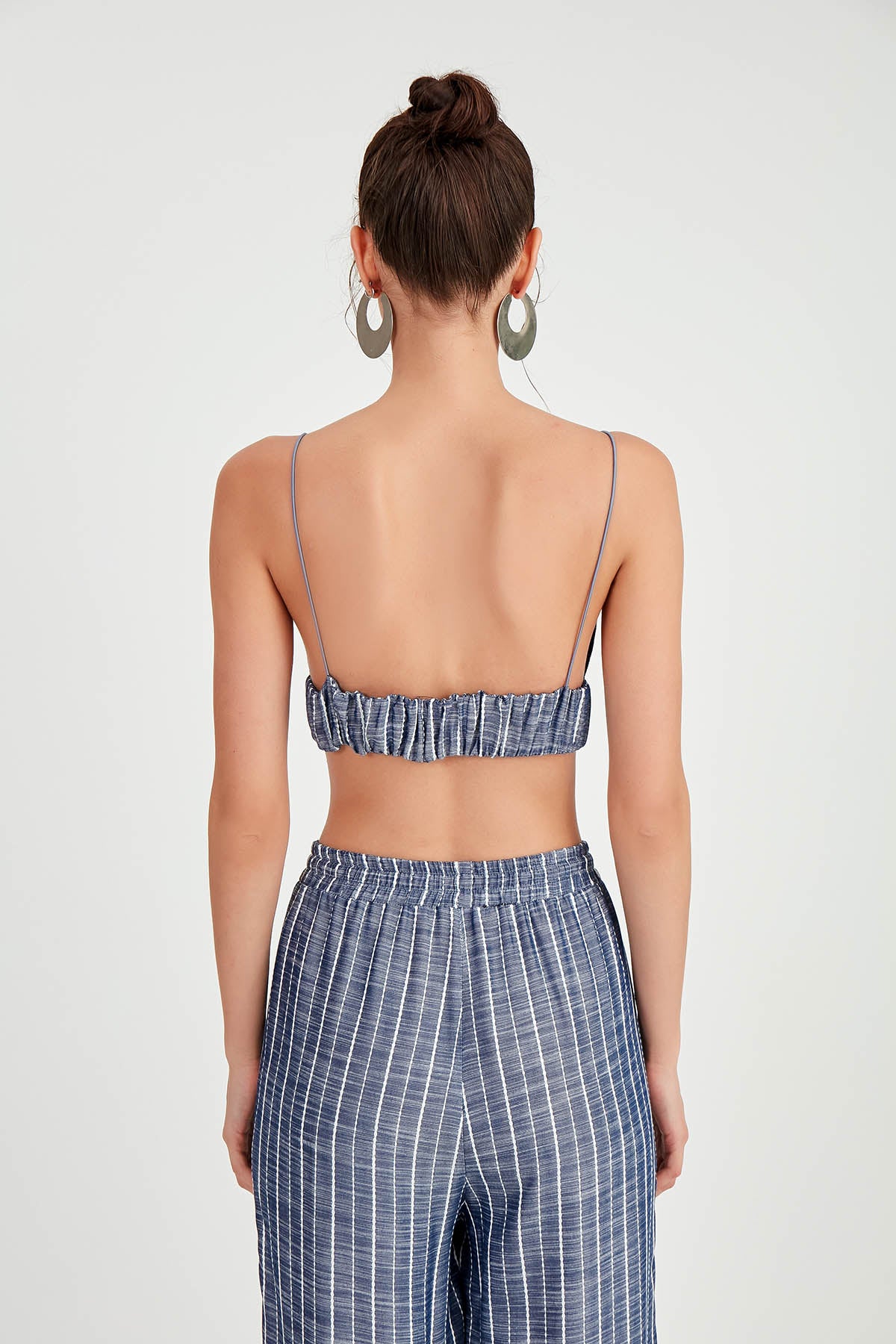 STRING SUSPENDED STRIPED BOUTIQUE