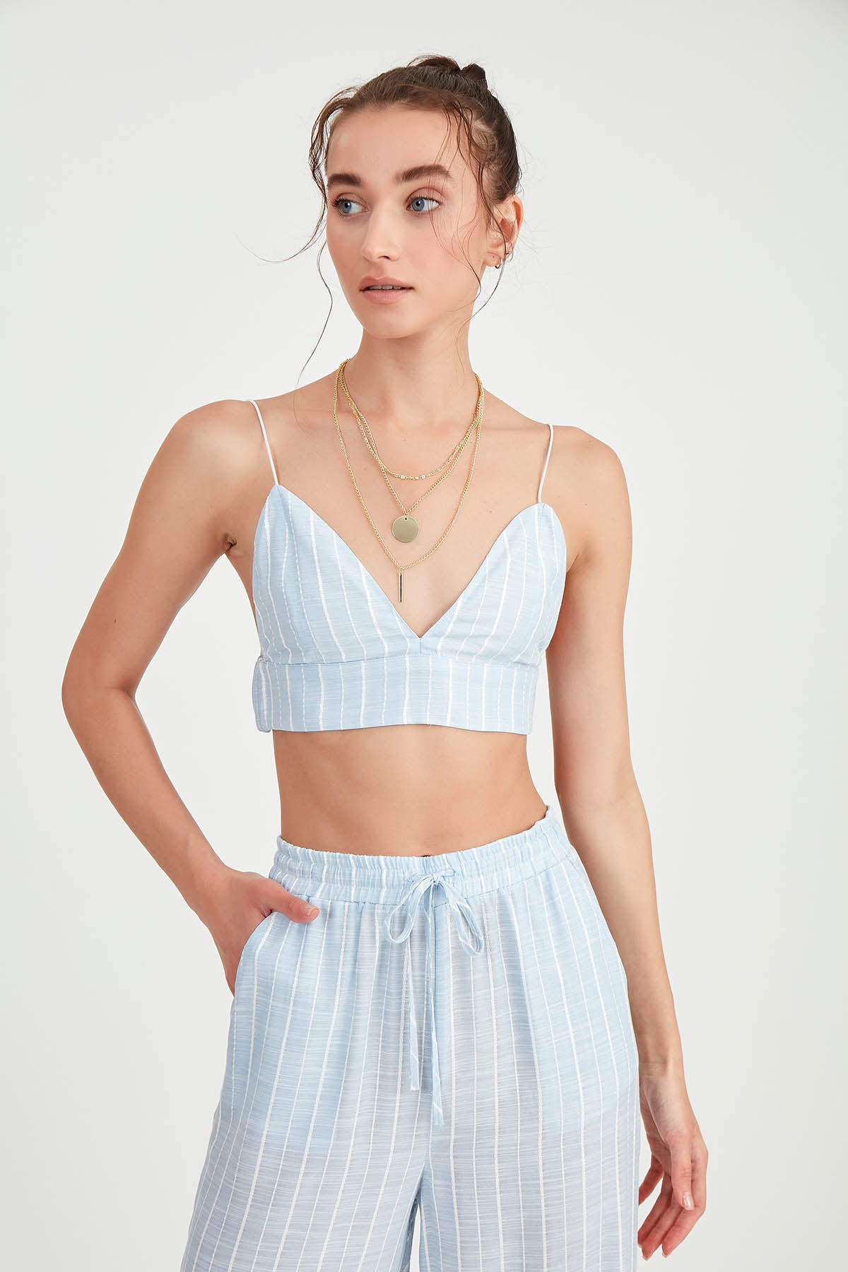 STRING SUSPENDED STRIPED BOUTIQUE