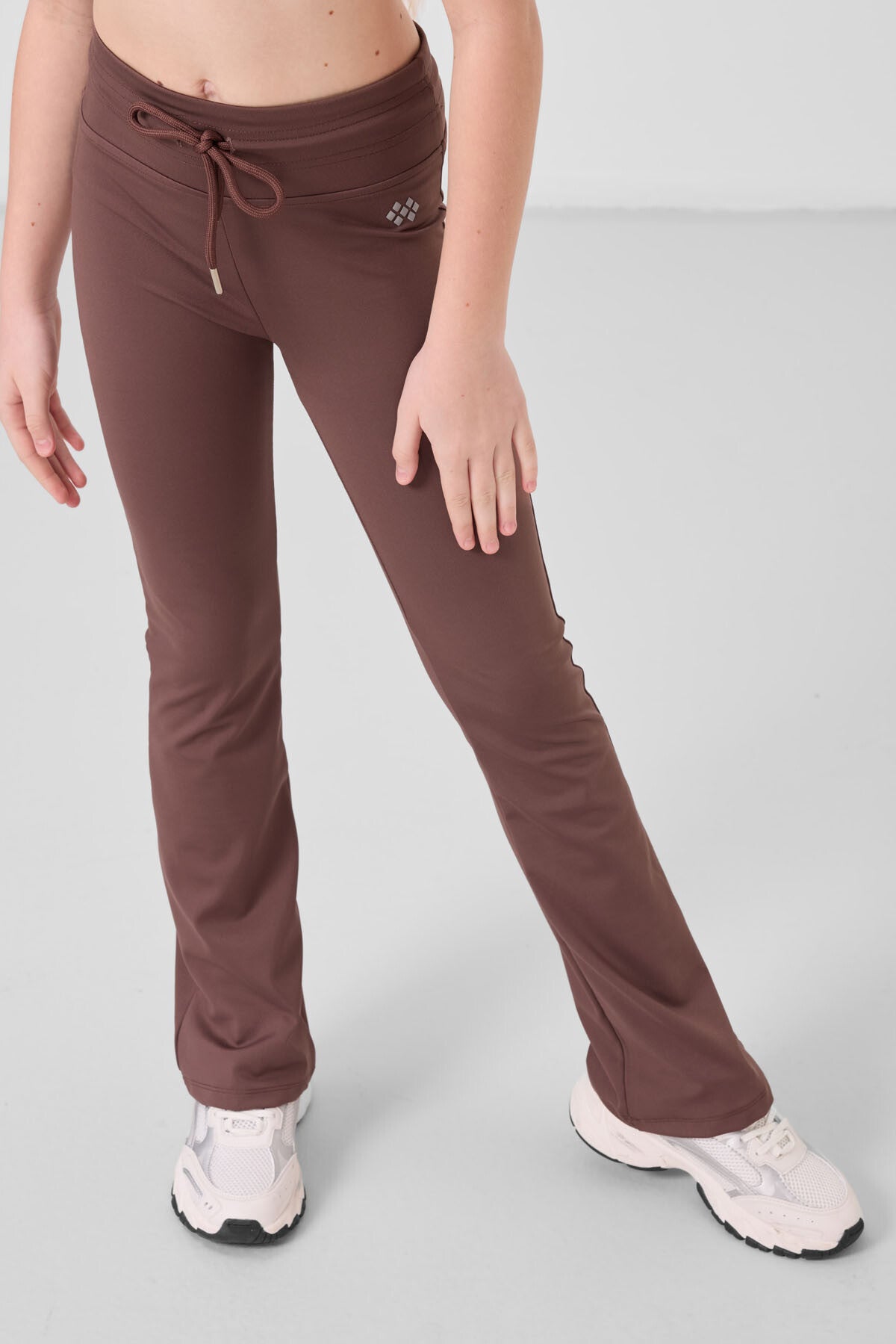 Brown Flexible Standard Fit Basic Performance Spanish Paws Girls Tights - 75193