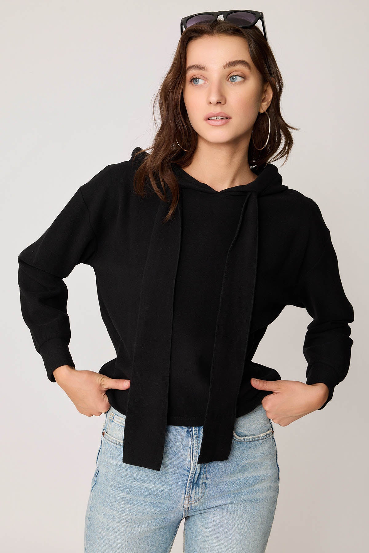 BOLD LACED HOODIE BLOUSE