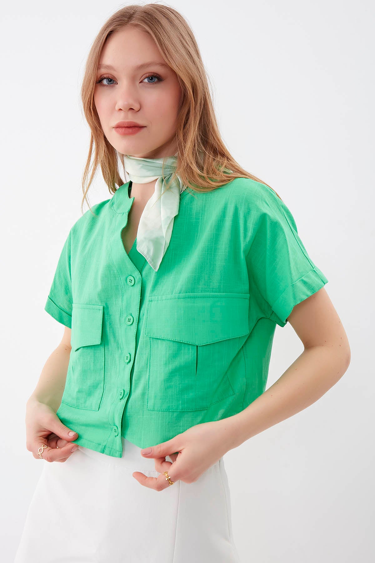 VISON CROP SHIRT WITH COVERED POCKET