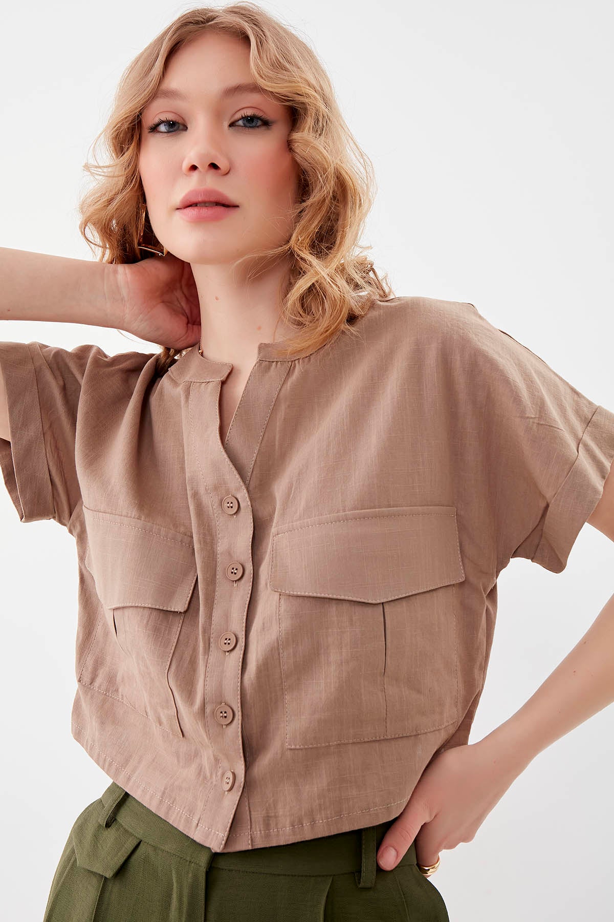 VISON CROP SHIRT WITH COVERED POCKET