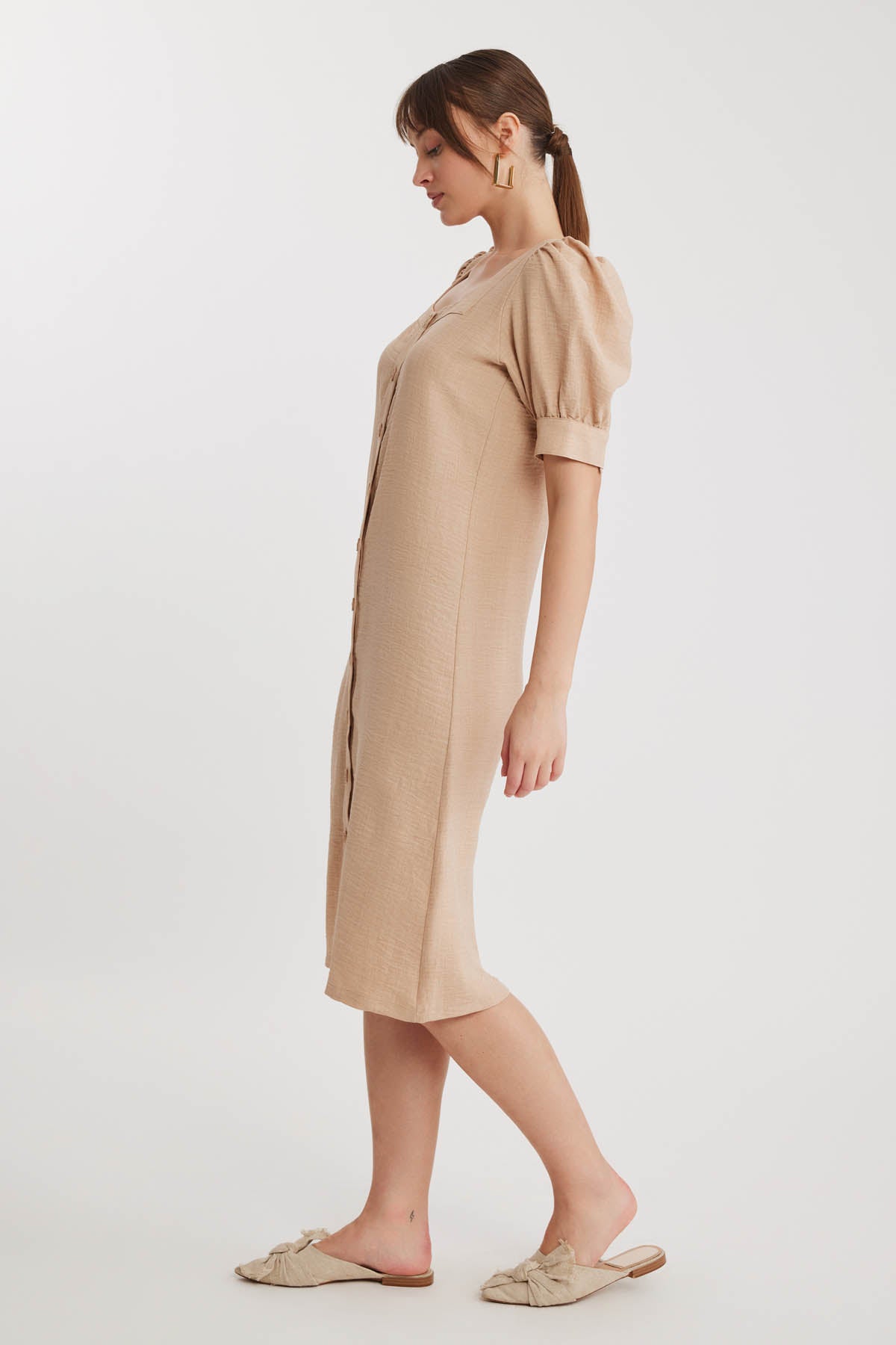 SHORT SLEEVE DRESS WITH SQUARE COLLAR FRONT BUTTON