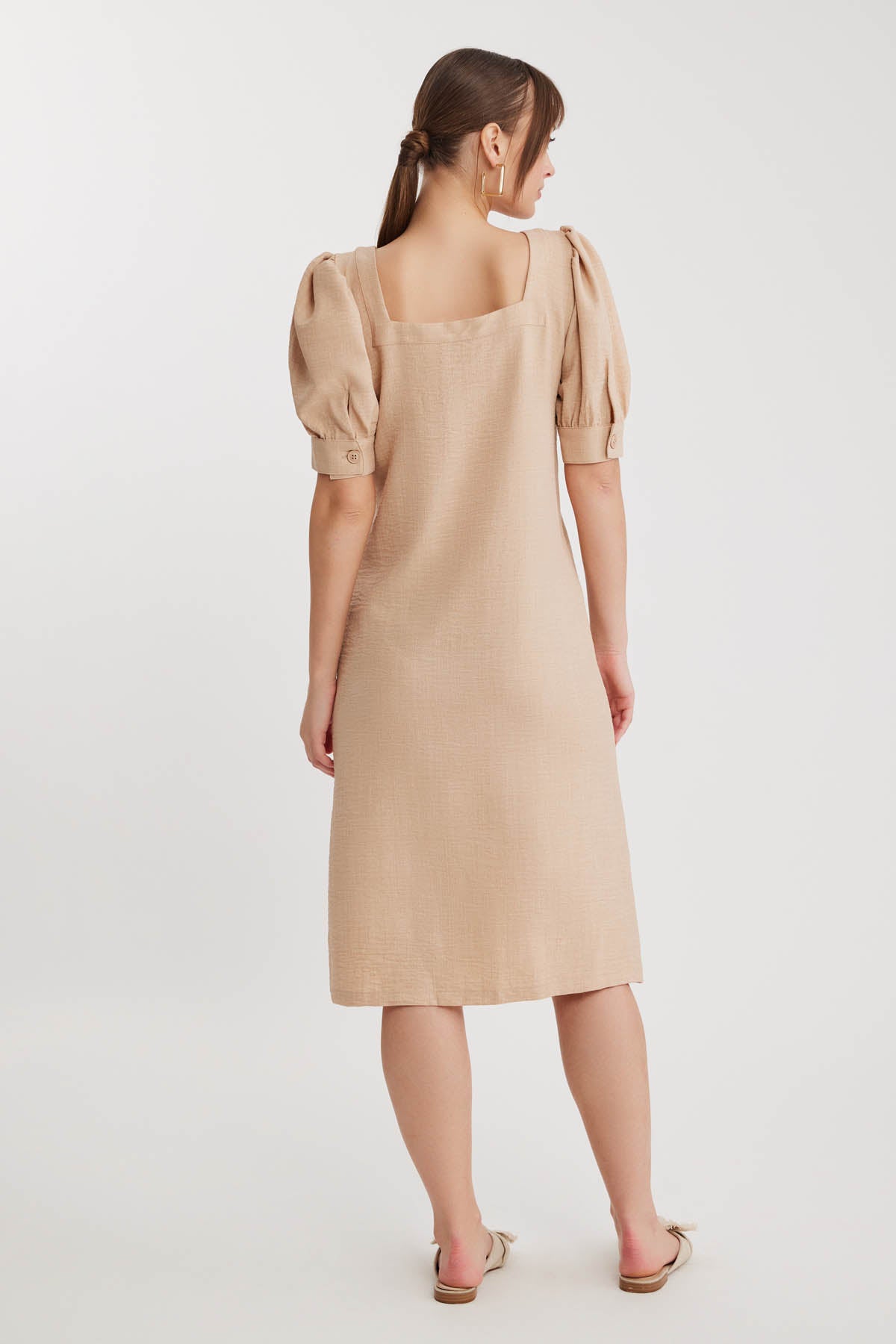 SHORT SLEEVE DRESS WITH SQUARE COLLAR FRONT BUTTON