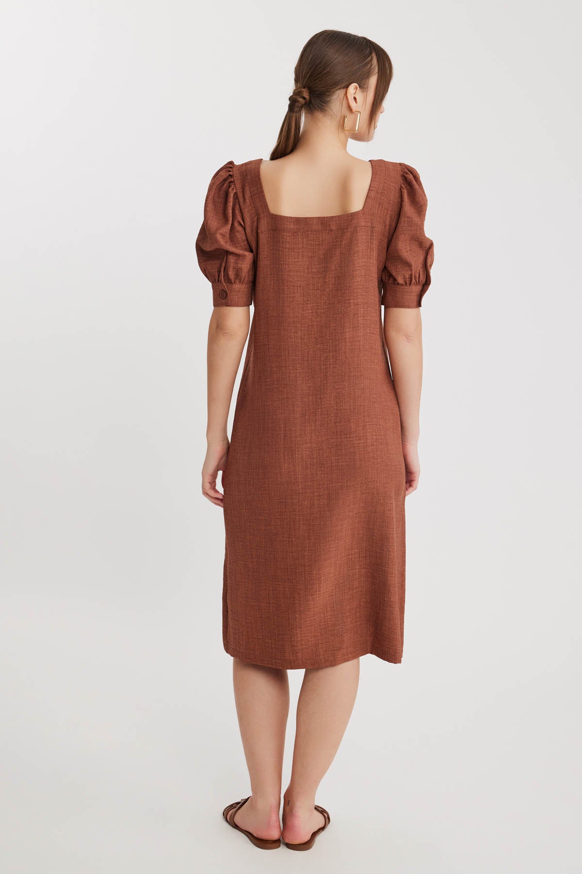 SHORT SLEEVE DRESS WITH SQUARE COLLAR FRONT BUTTON