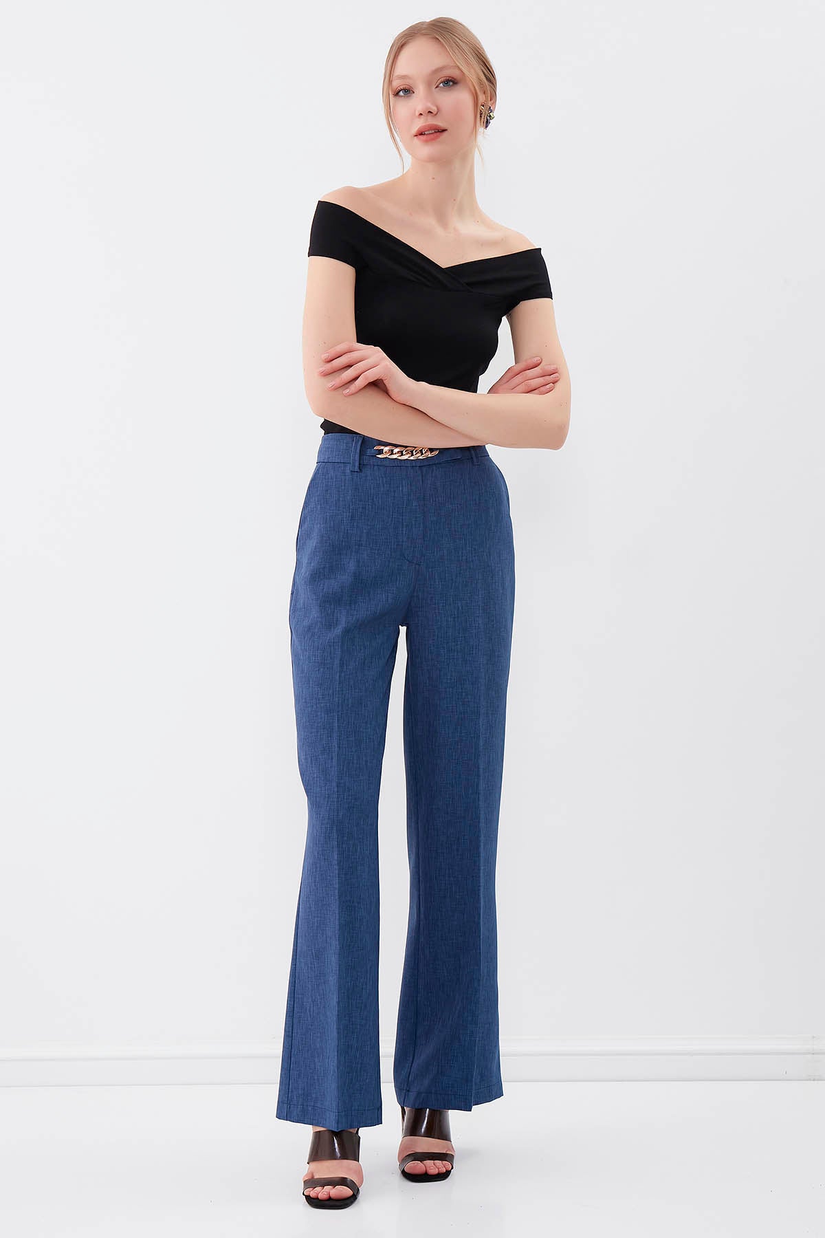 BOAT COLLAR BLOUSE