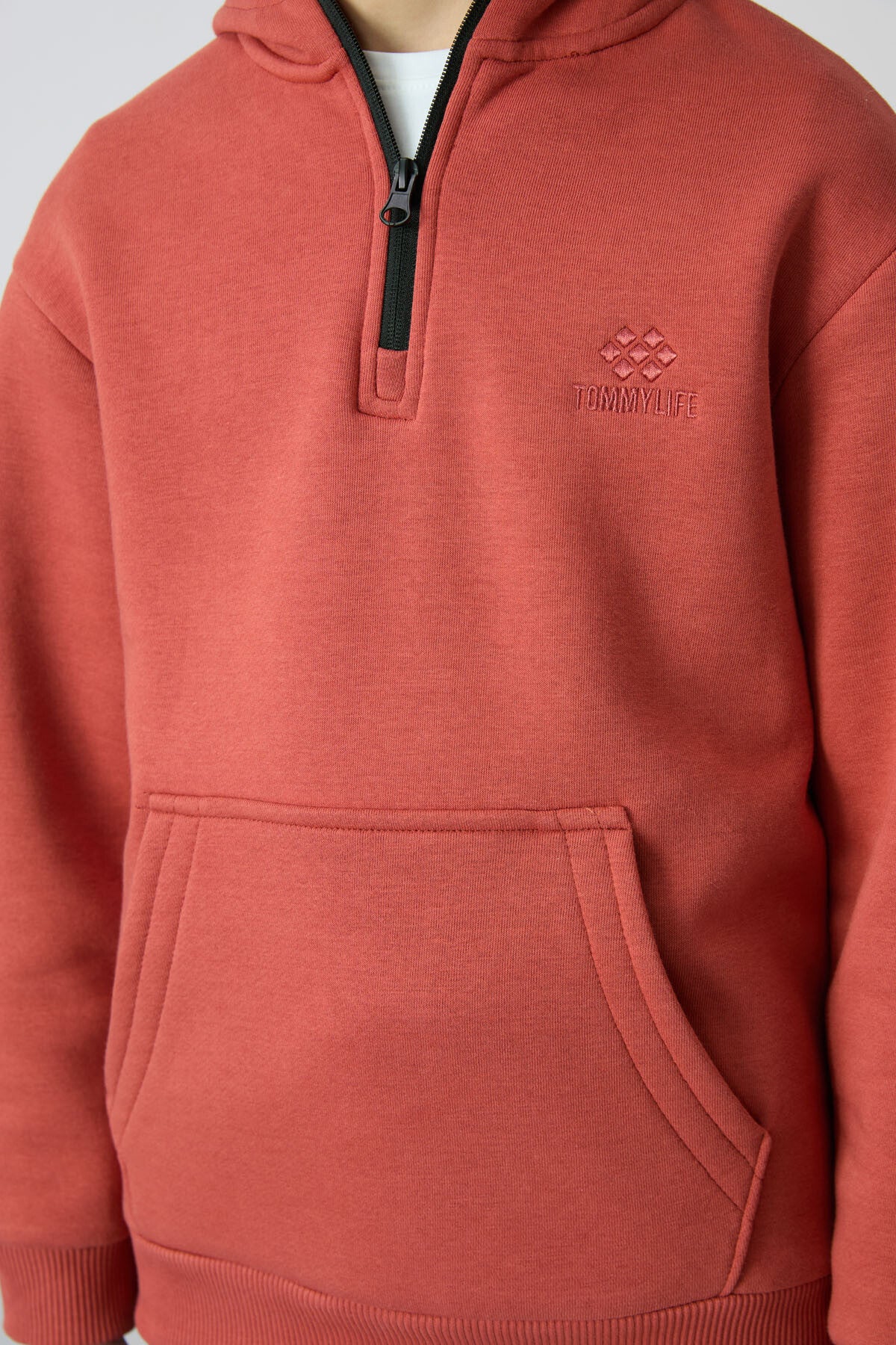 Cotton Thick Fleece-Lined Soft Textured Standard Fit Embroidered Boys' Sweatshirt - 11244