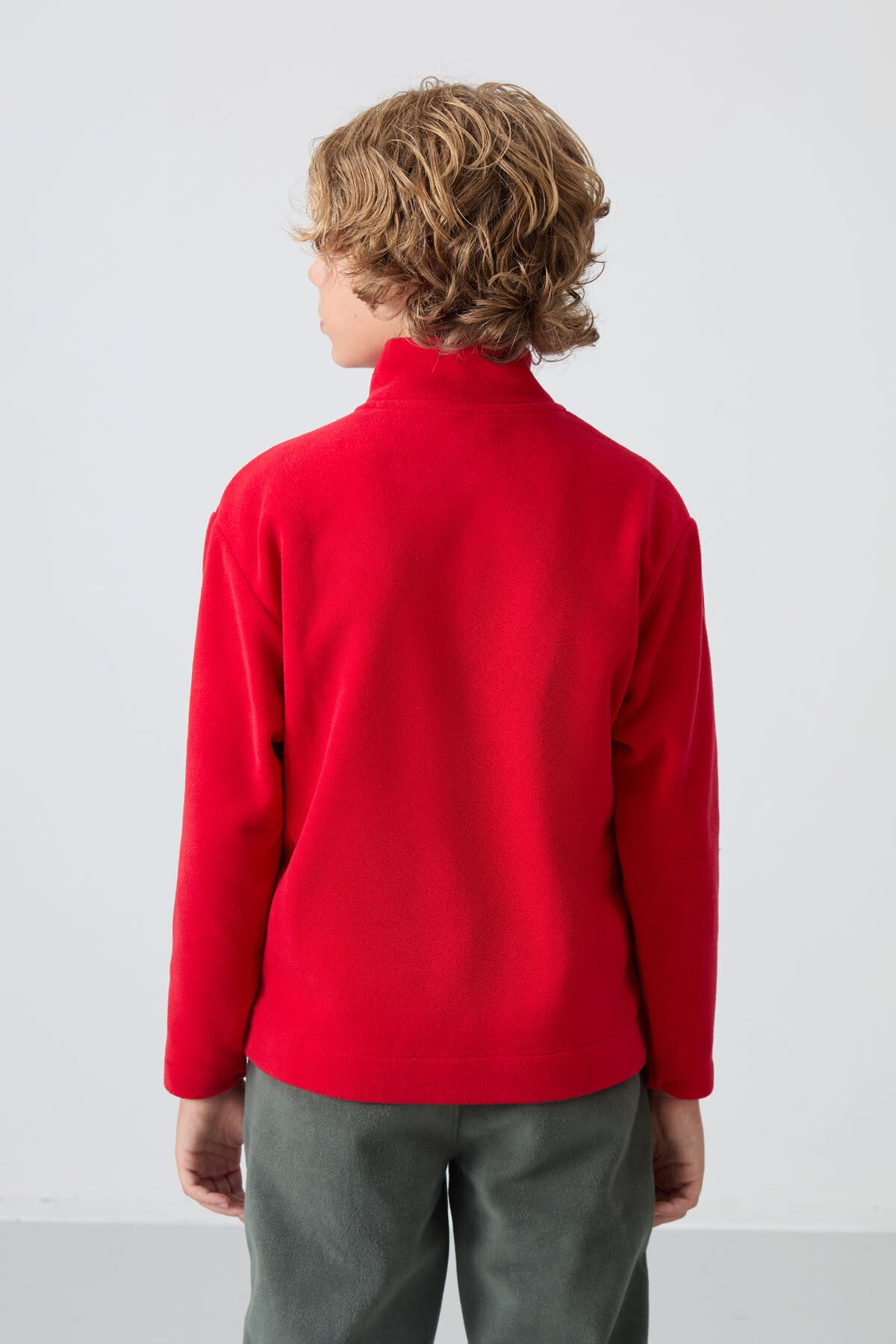 Red Thick Soft Textured Standard Fit Embroidered Fleece Boys' Sweatshirt - 11223
