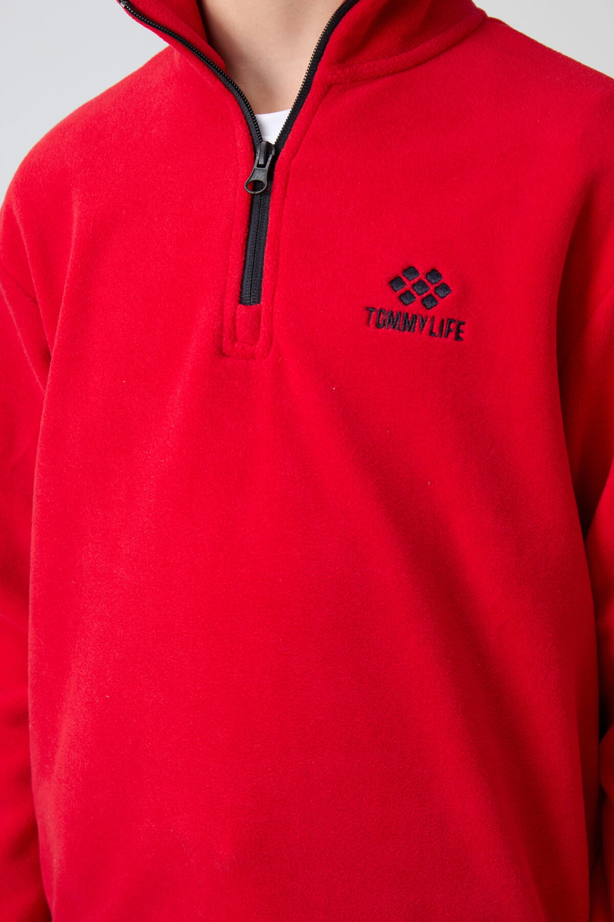 Red Thick Soft Textured Standard Fit Embroidered Fleece Boys' Sweatshirt - 11221