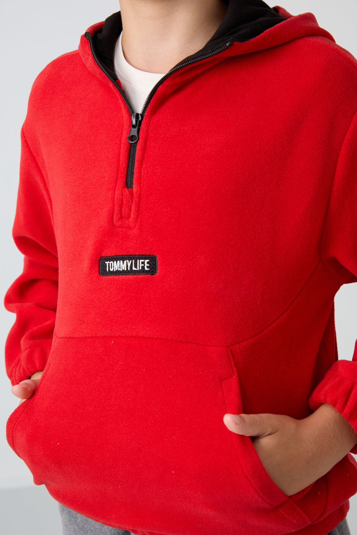 Red Thick Soft Textured Standard Fit Embroidered Fleece Boys' Sweatshirt - 11230