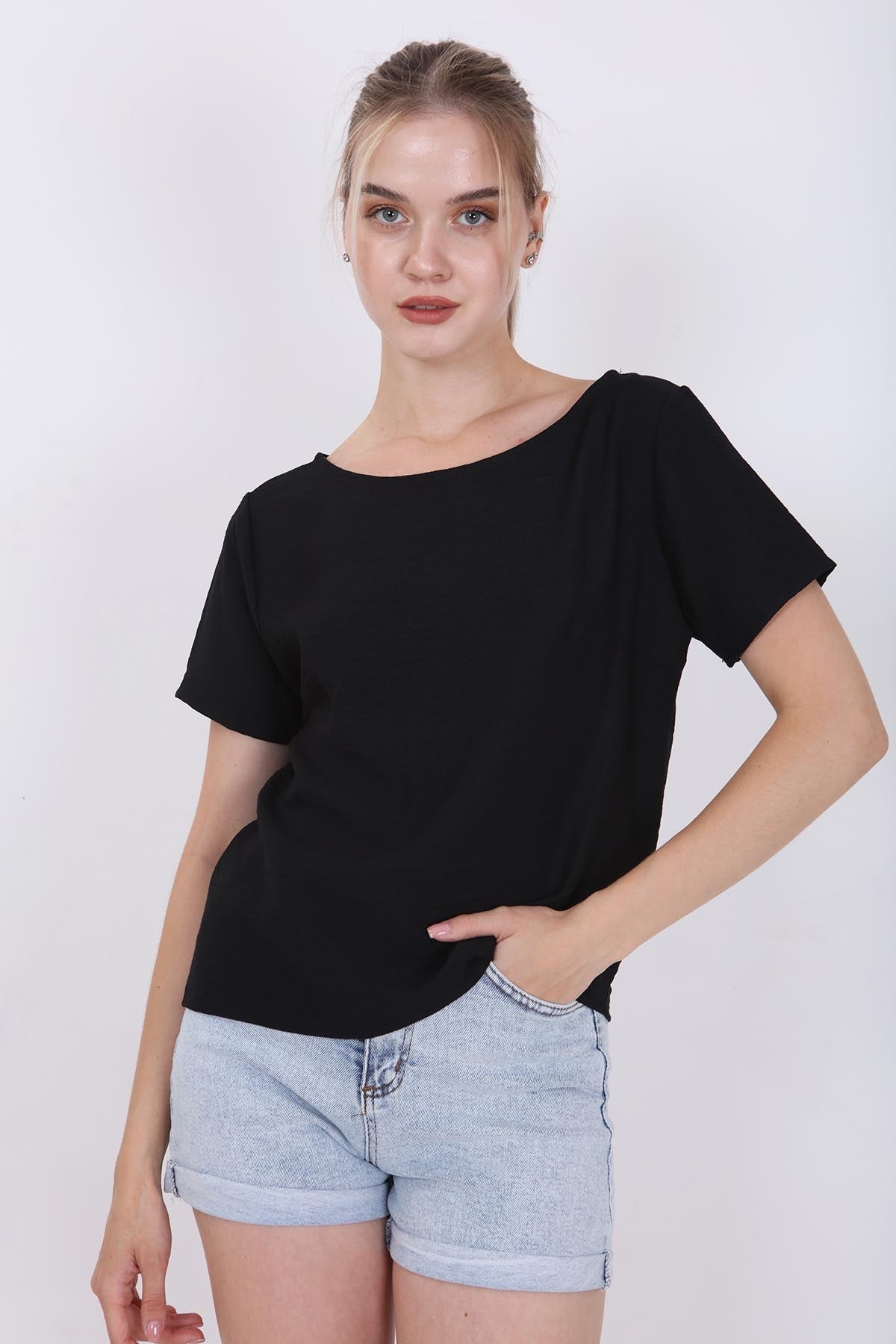 CROP BLOUSE WITH SHORT SLEEVES