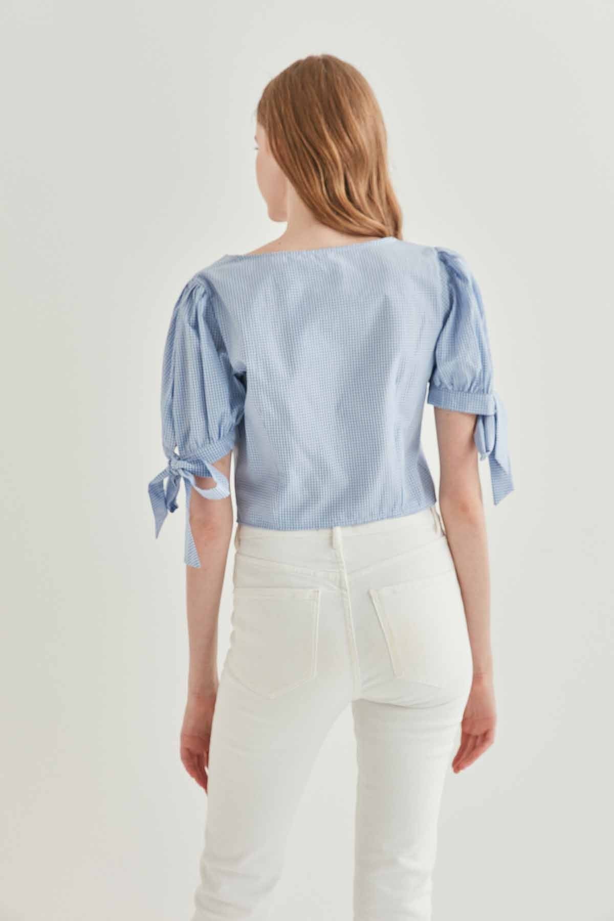 LACED SLEEVE BLOUSE