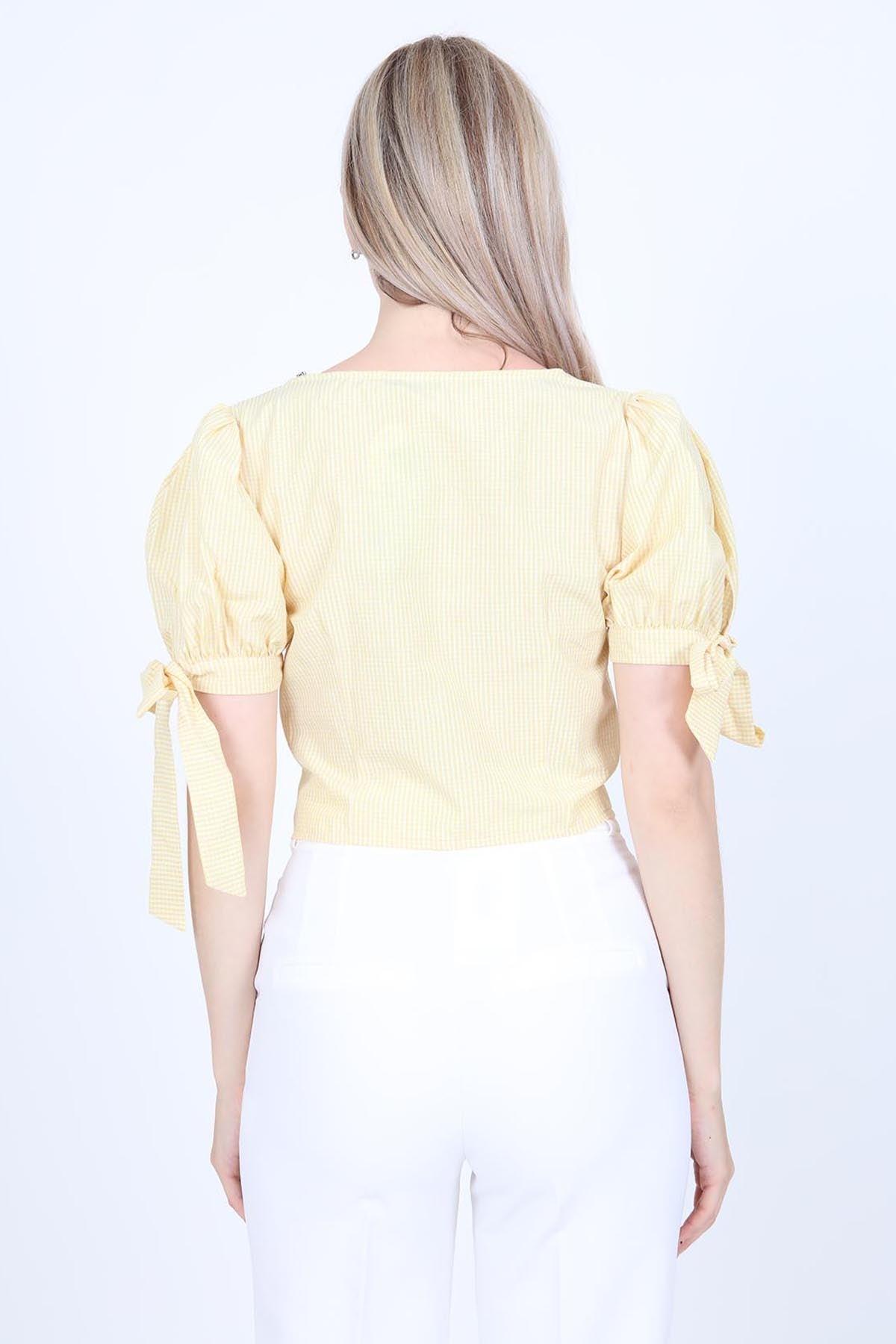 LACED SLEEVE BLOUSE