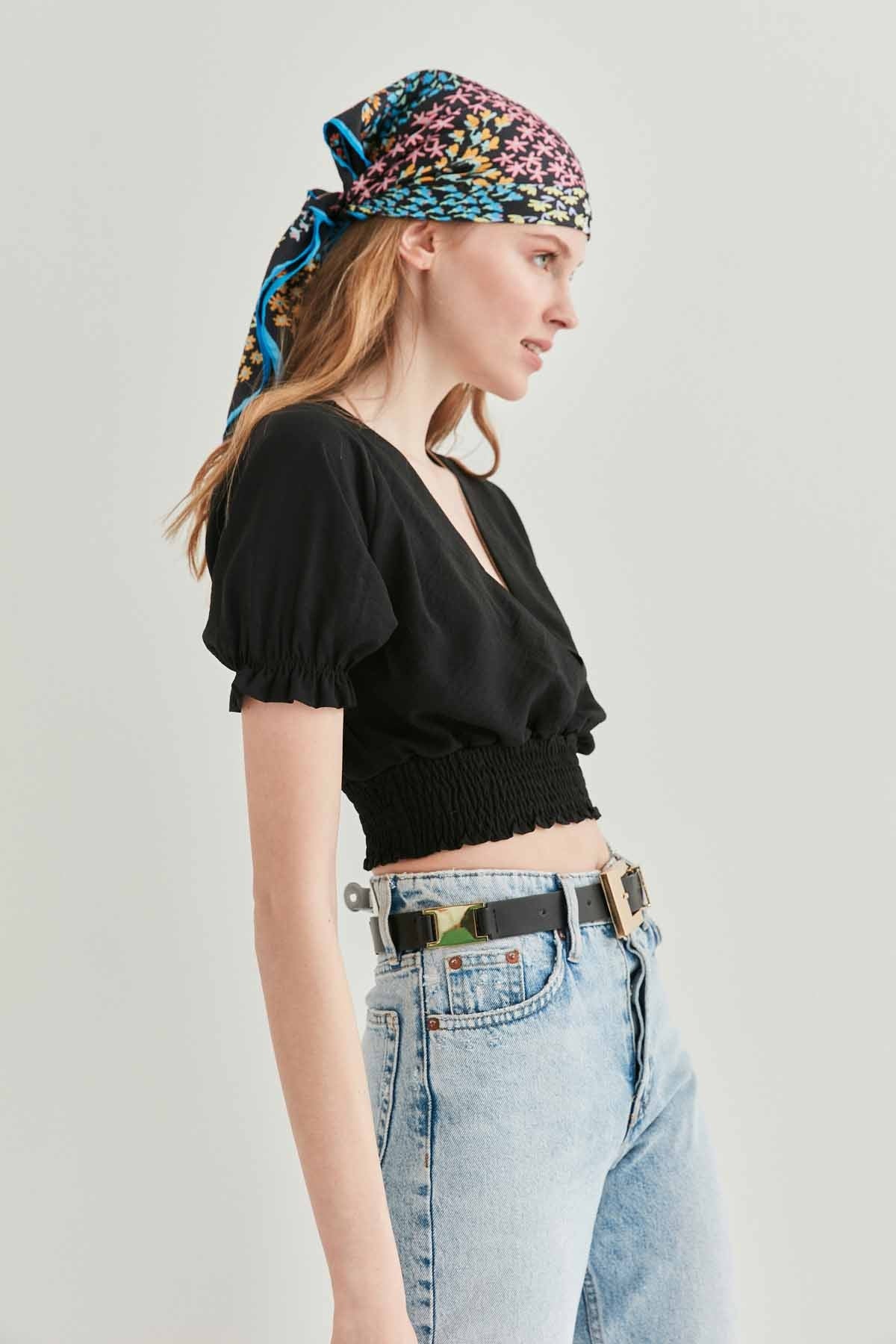 COILED BLOUSE