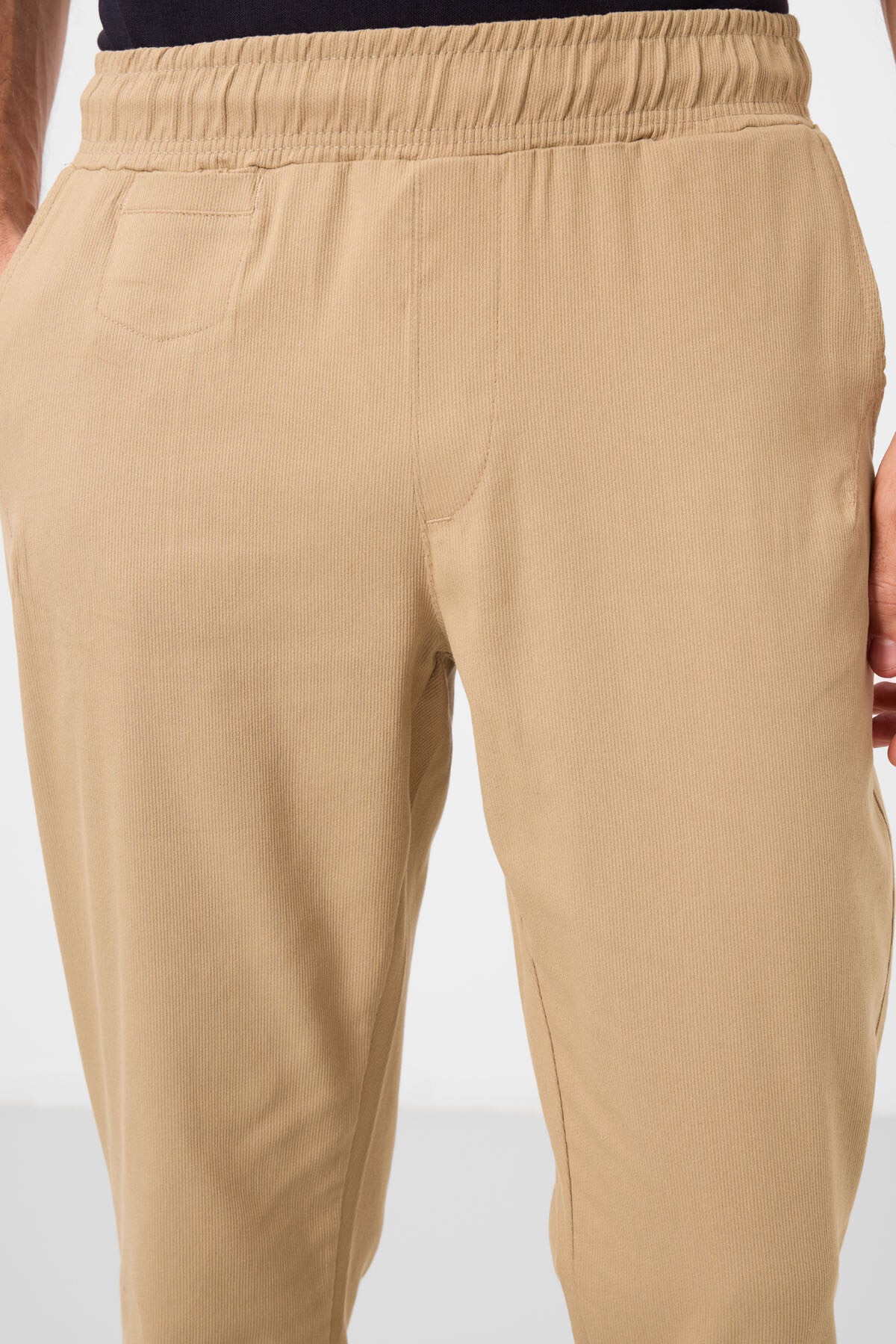 Beige Standard Fit woven lightweight elastic Chino Men's trousers - 82177