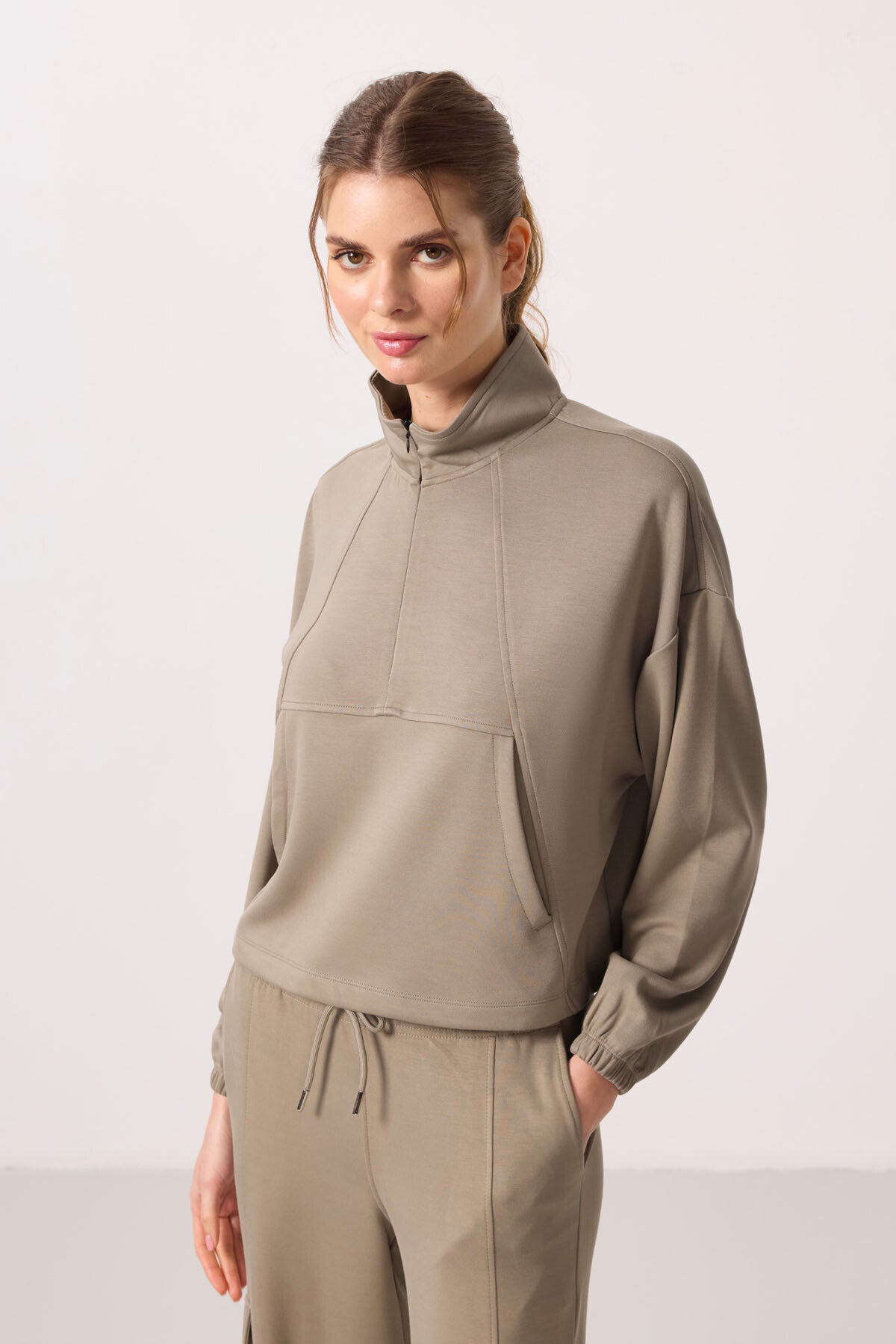 Dark Beige Soft Textured High Neck Hidden Zipper Oversize Women's Tracksuit Set - 95351