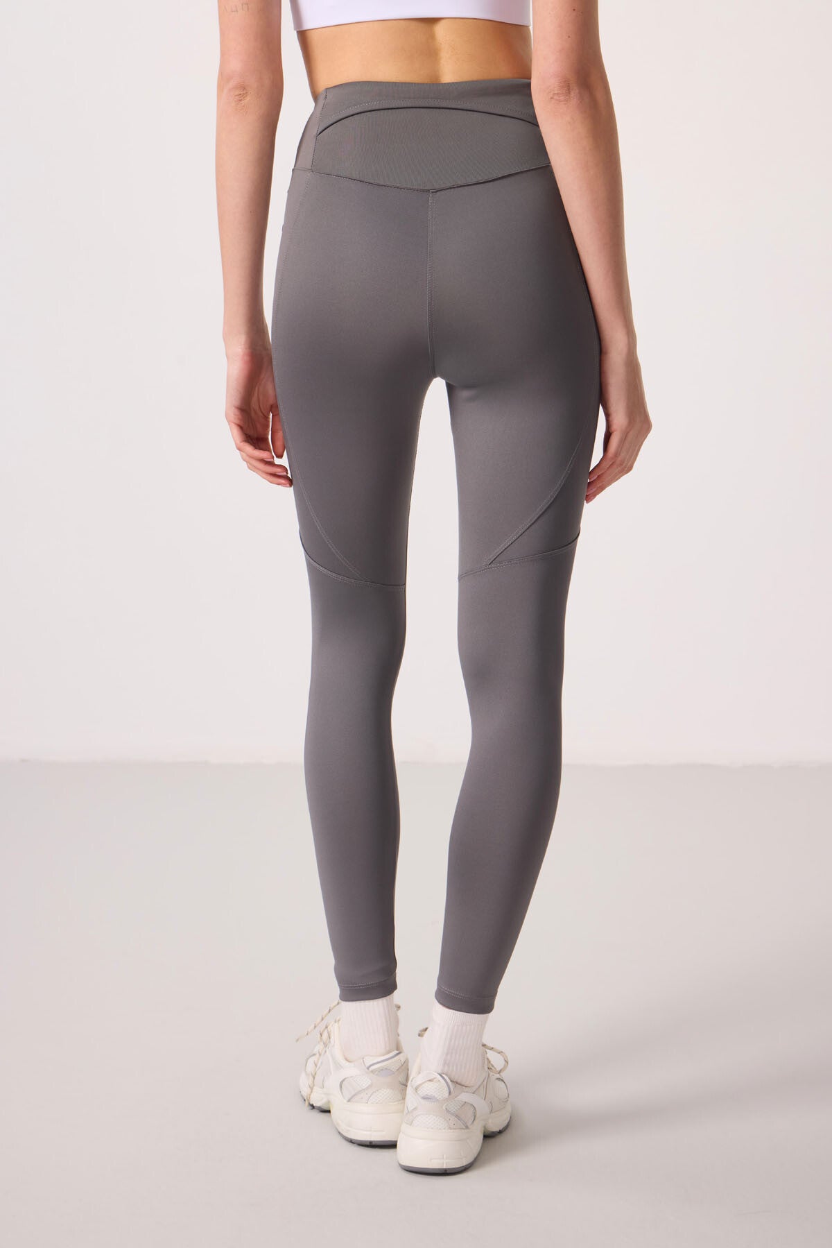 Dark Grey Polyester Standard Fit Stretch Performance Women's Tights - 94666