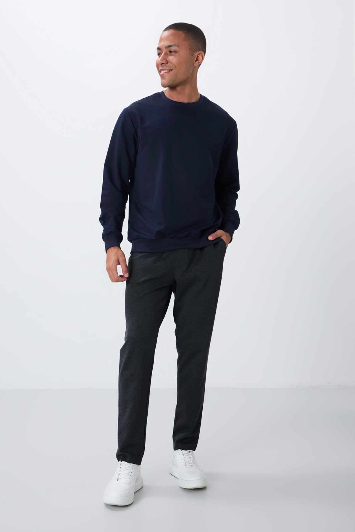 Dark Grey Textured Surface Standard Fit Men's Tracksuit Bottom - 82155
