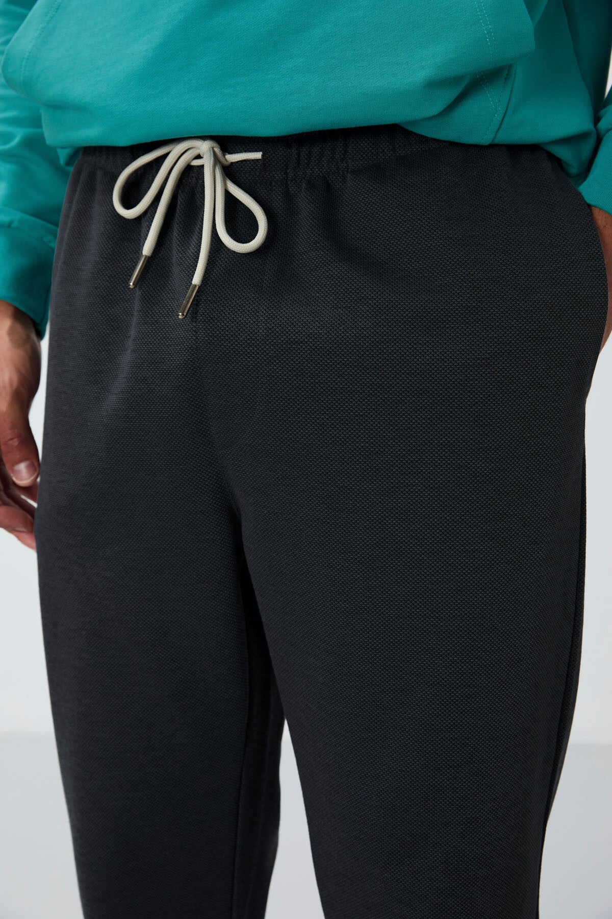 Dark Gray Textured Surface Standard Fit Men's Tracksuit Bottom - 82156