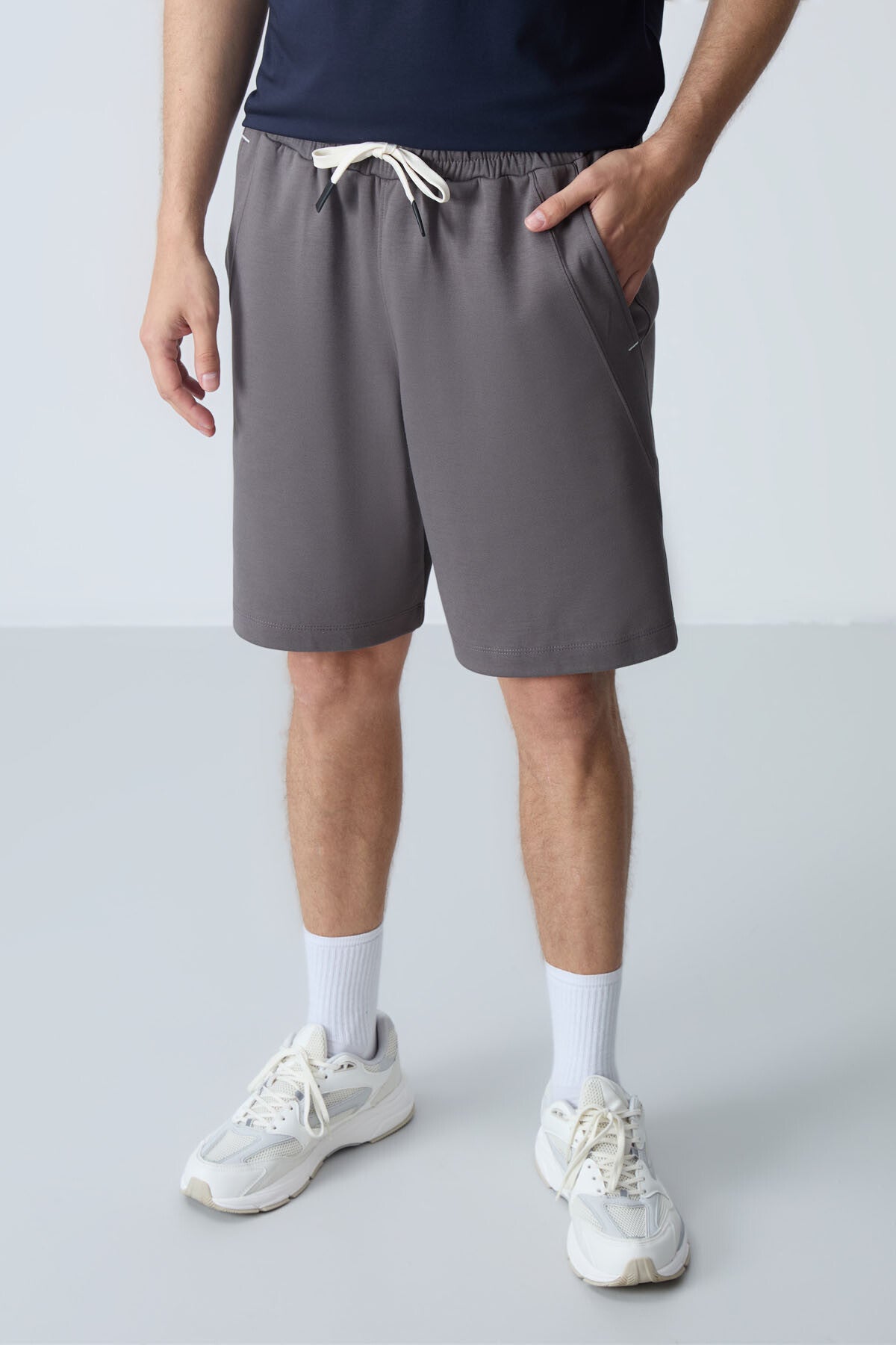 Dark Gray Cotton Thick Soft Textured Standard Fit Basic Men's Shorts - 81278