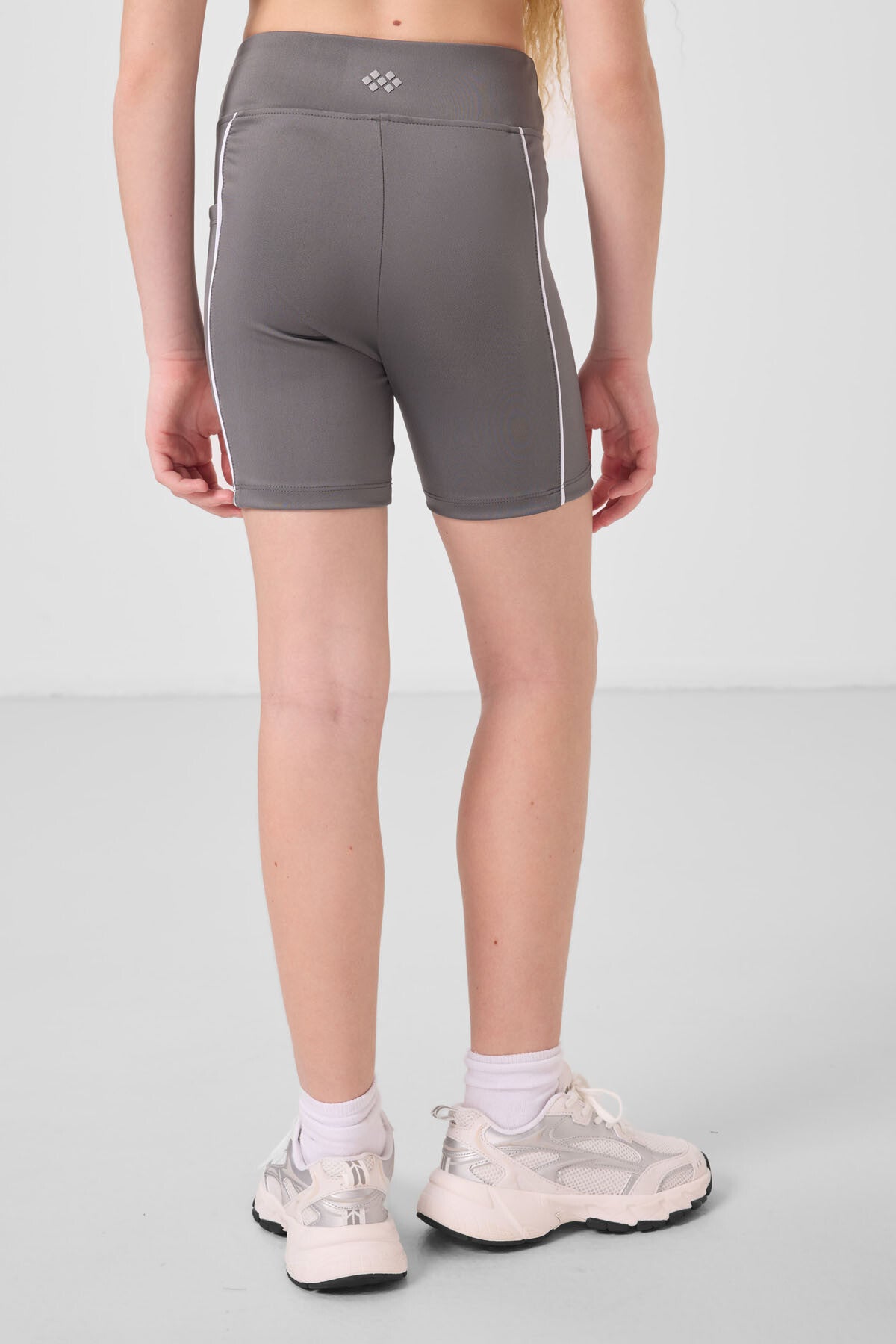 dark gray elastic Standard Fit Basic Performance Girls Tights - 75189