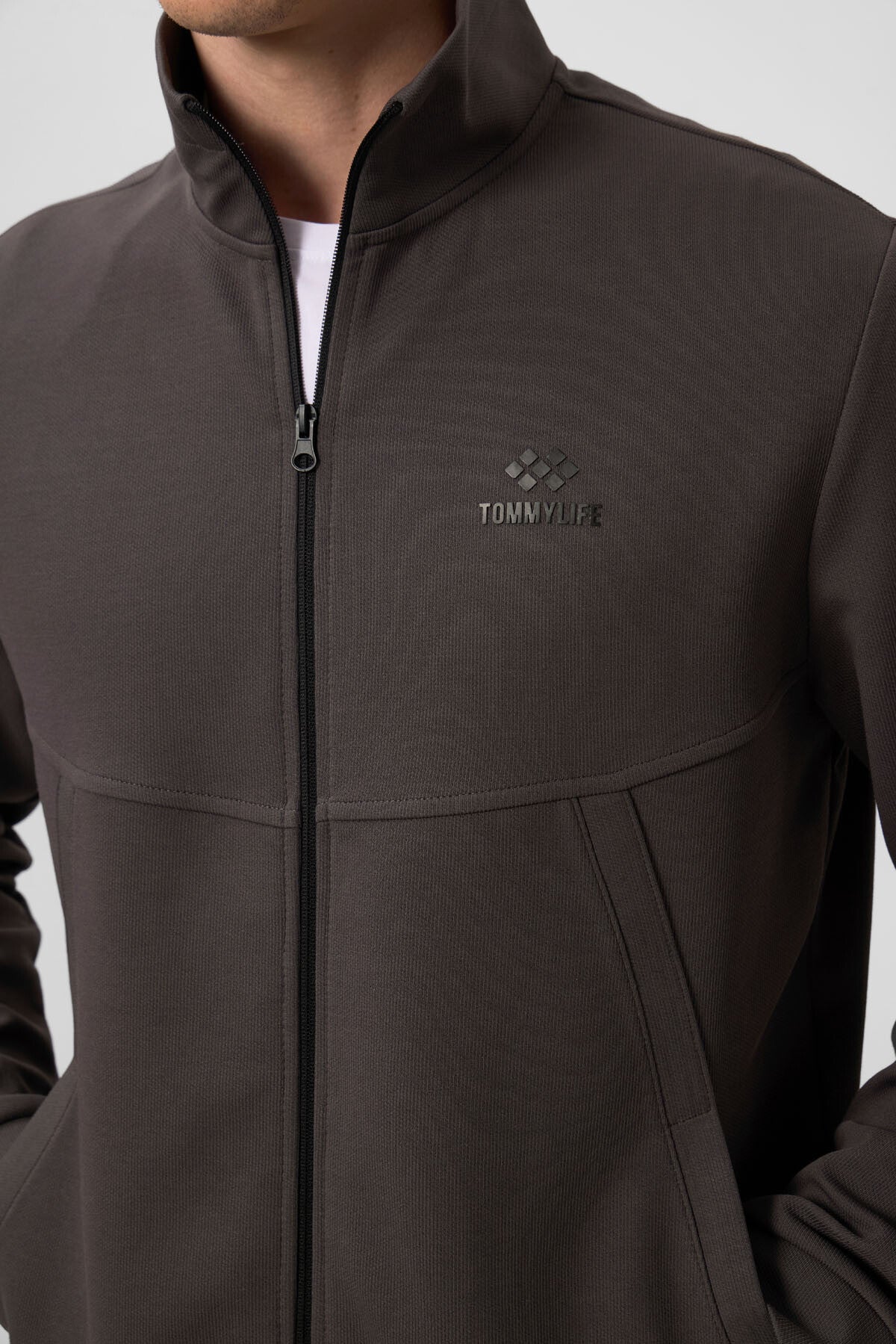 Dark Gray Textured Surface Comfortable Fit Men's Tracksuit Set - 85273
