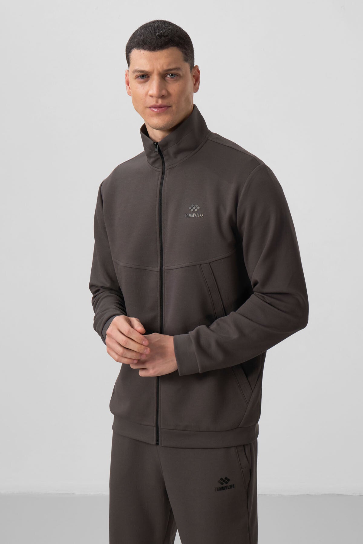 Dark Gray Textured Surface Comfortable Fit Men's Tracksuit Set - 85273