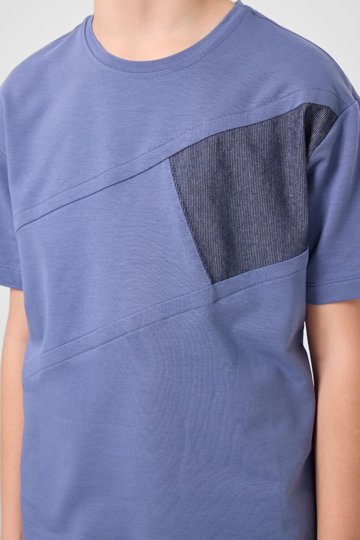 Dark, blue-coated cotton oversize fit woven lightweight flexible chino shorts set - 11275