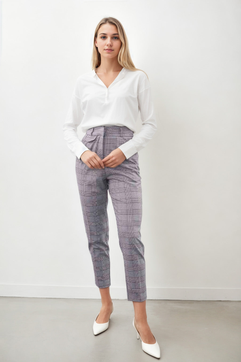 SMALL POCKET DETAILED PLAID TROUSERS