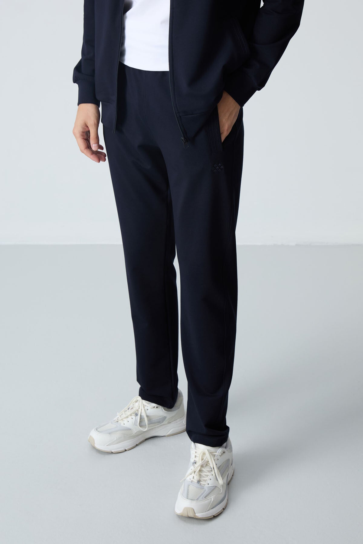 Navy Blue Cotton Thick Soft Textured Comfort Fit Basic Men's Tracksuit Set - 85260