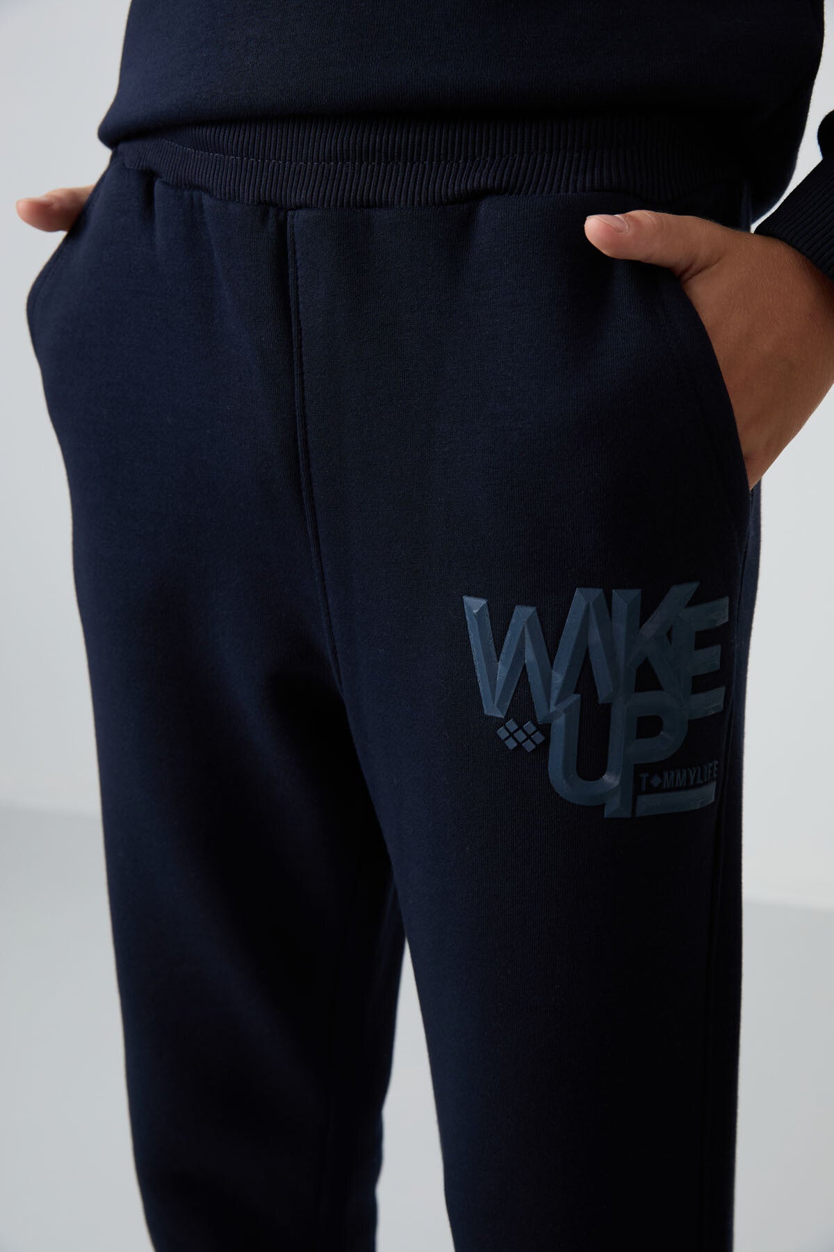 Navy Blue Cotton Thick Fleece-Lined Soft Textured Standard Fit Printed Boys' Tracksuit Set - 11253