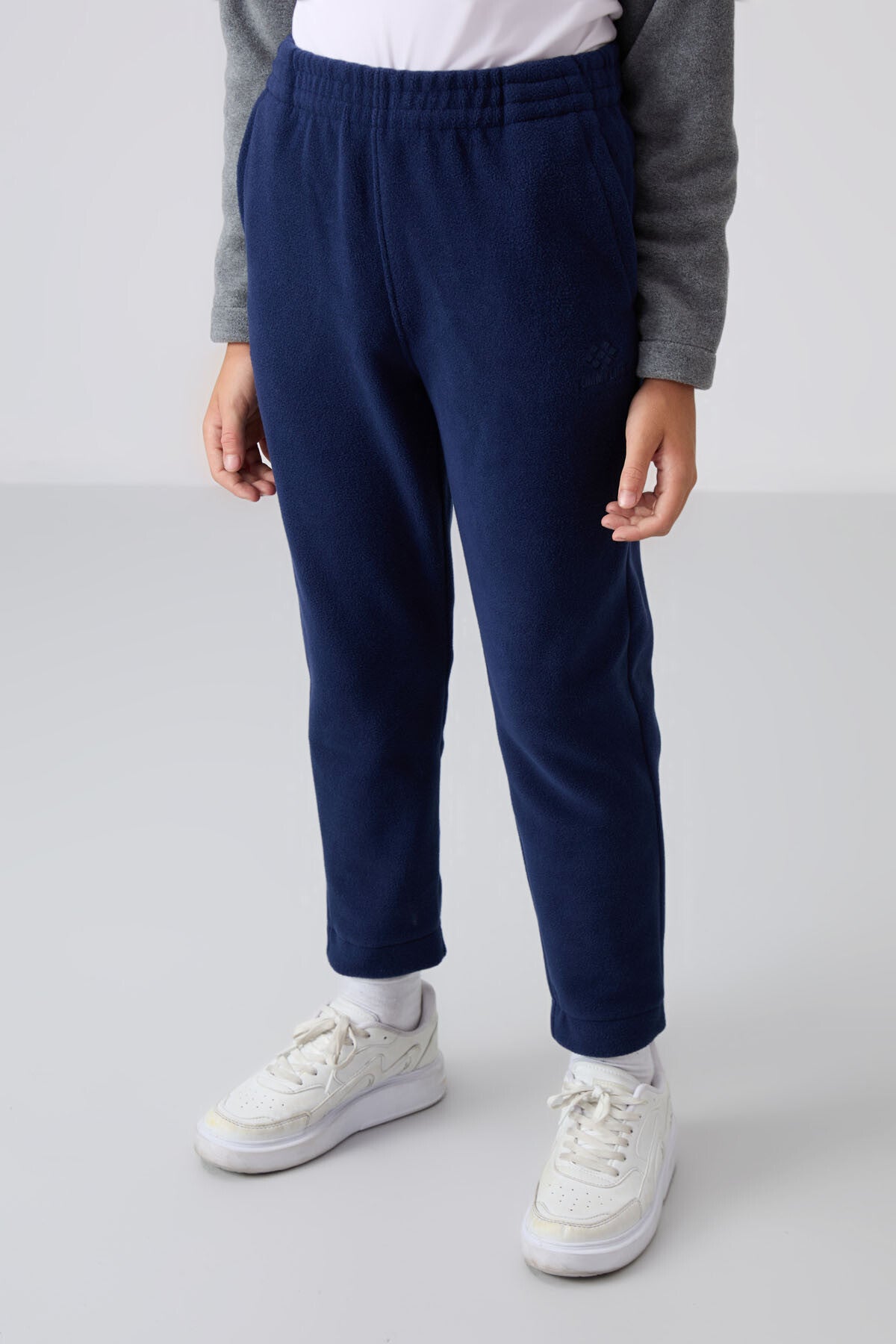 Navy Blue Thick Soft Textured Standard Fit Embroidered Fleece Boys' Tracksuit Bottom - 11219