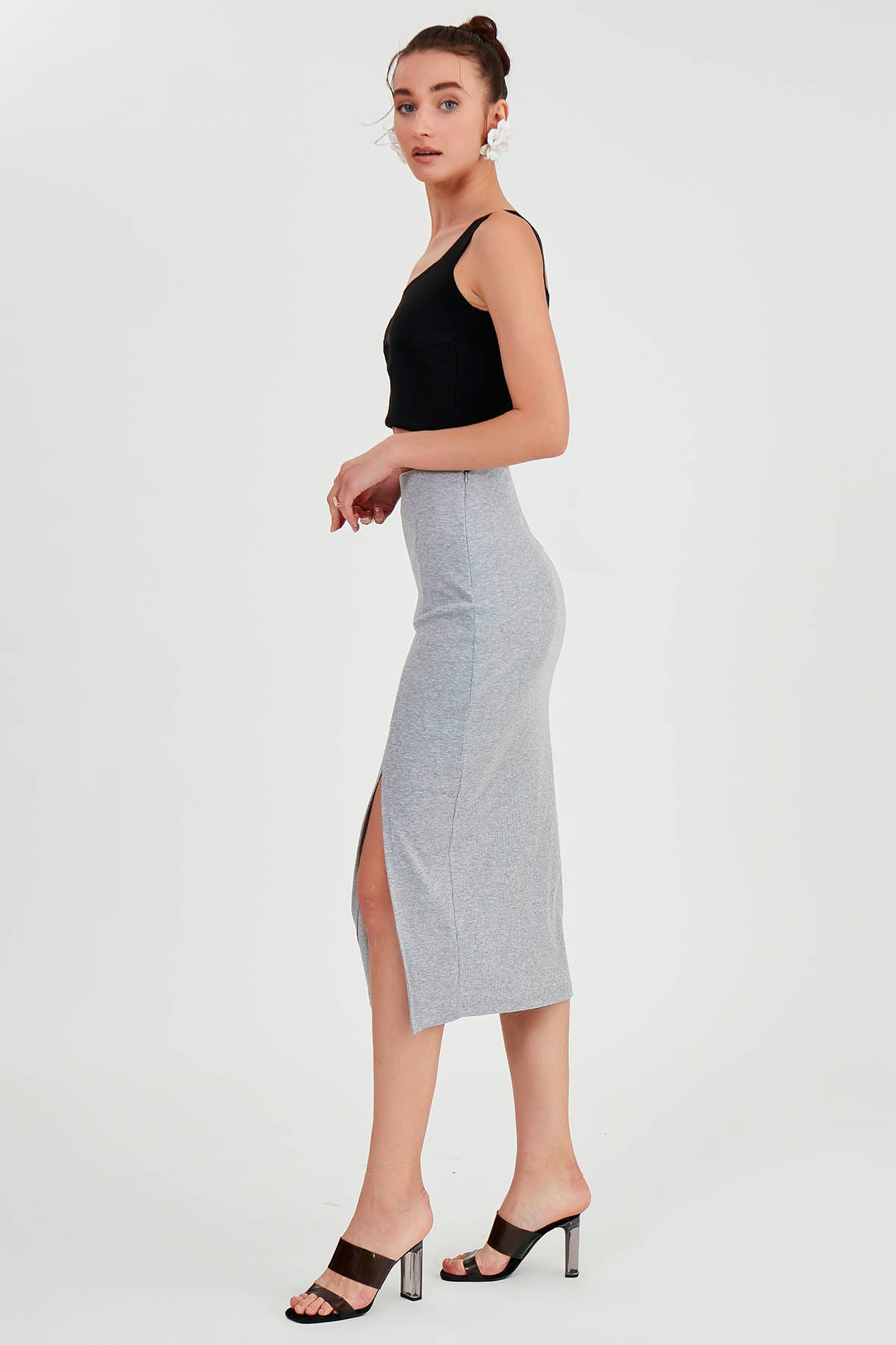MIDI HEIGHT SKIRT WITH SPLIT