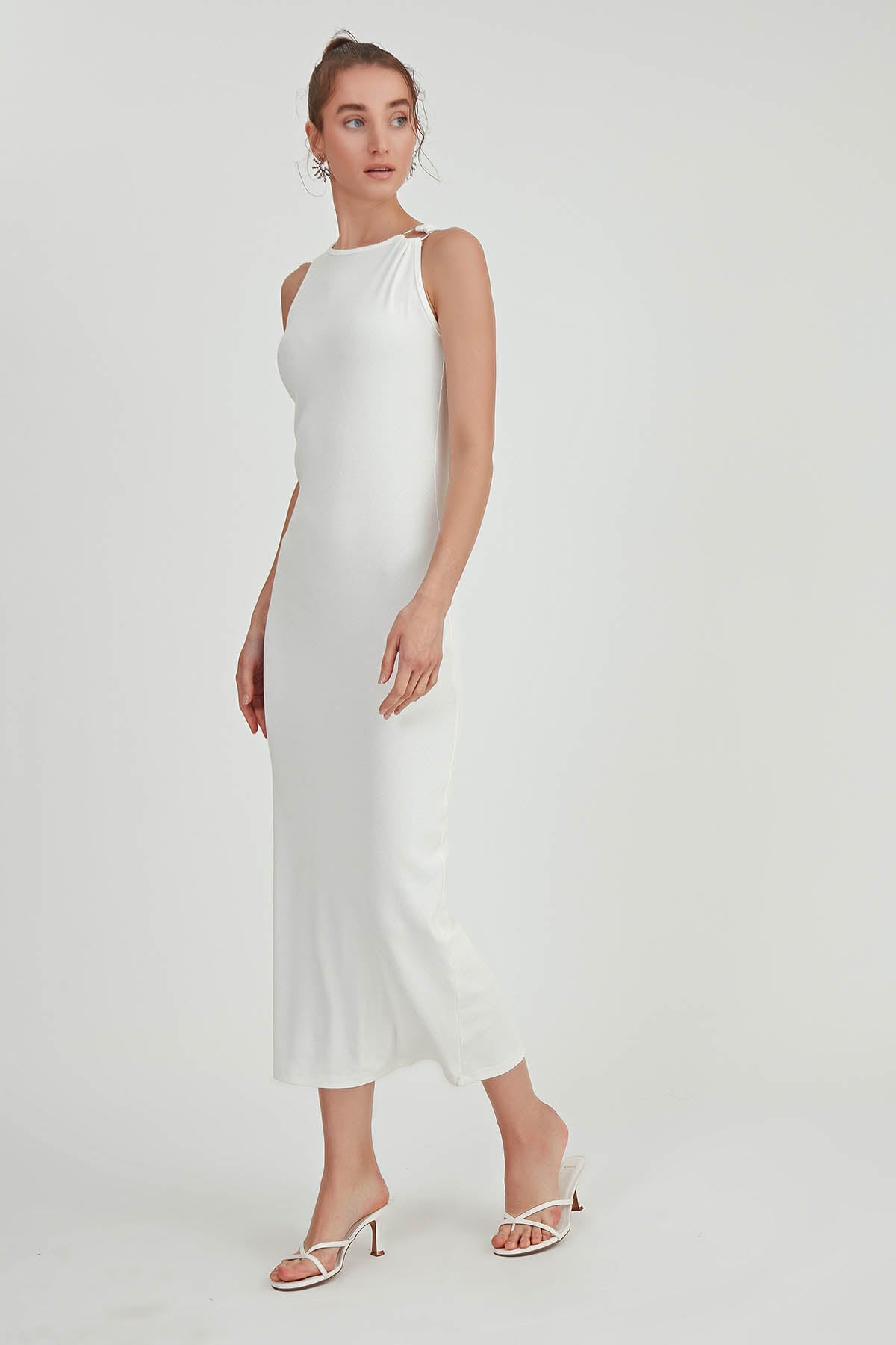 LONG KNITTED DRESS